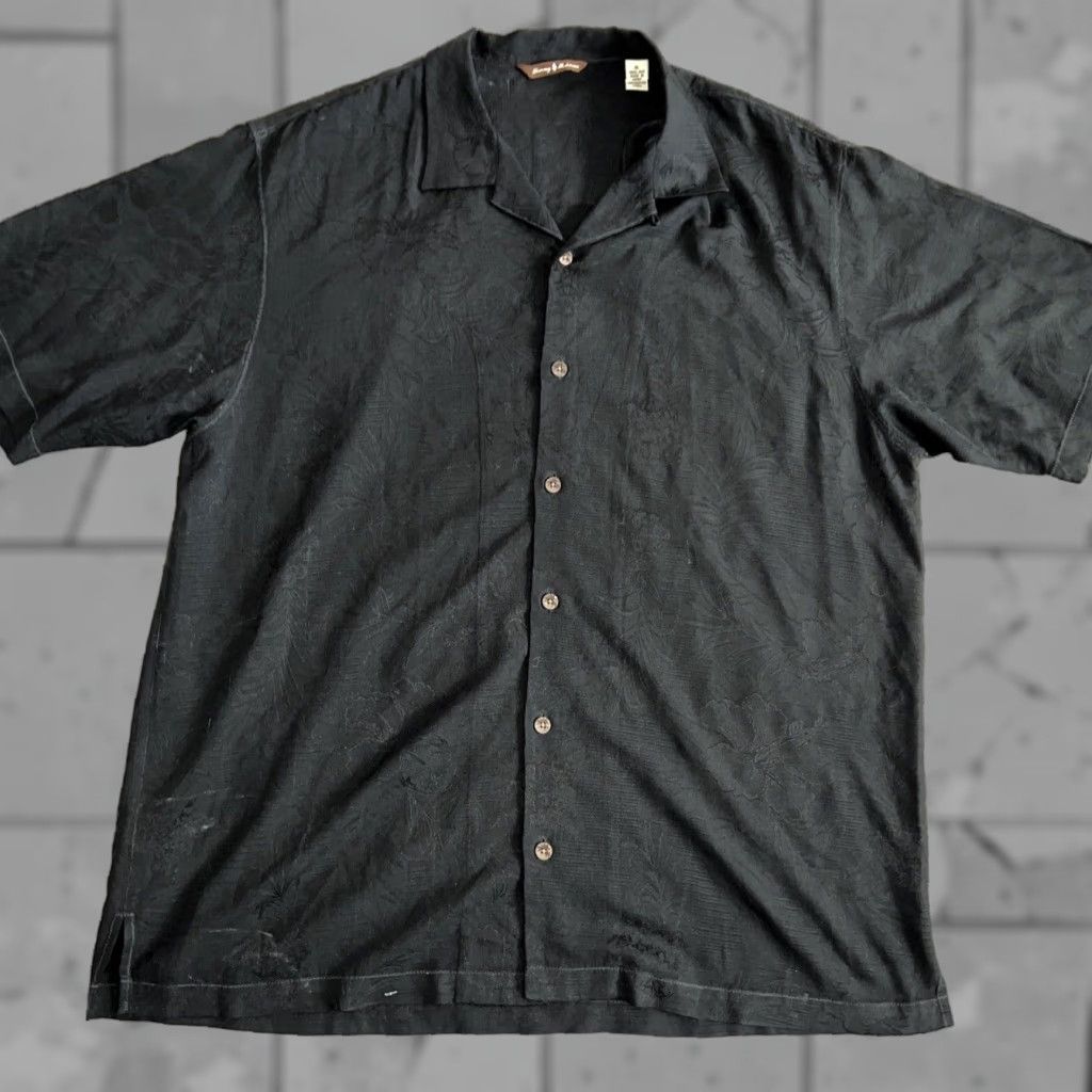 Tommy Bahama Tommy Bahama Shirt Adult XL Black Hawaiian Mens Size US XL / EU 56 / 4 - 1 Thumbnail