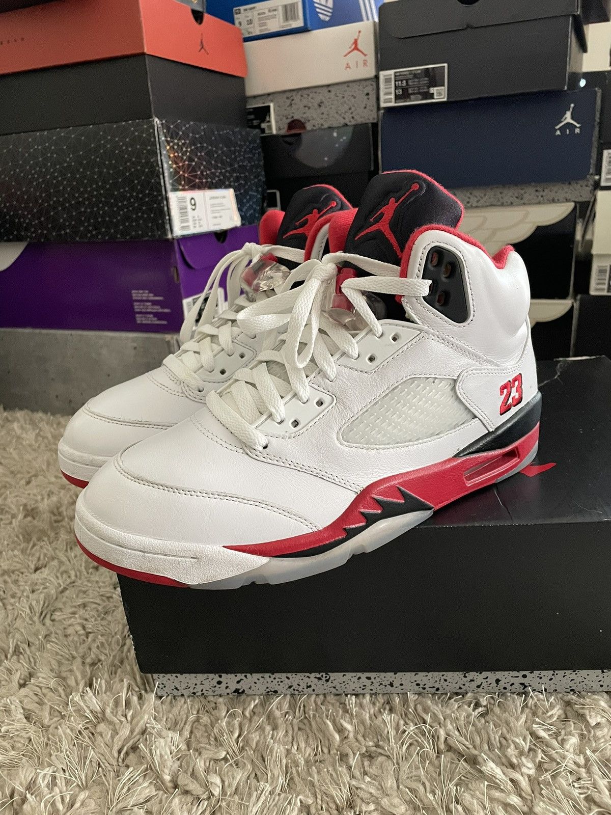 Jordan Brand Jordan 5 Fire Red Size US 8.5 / EU 41-42 - 1 Thumbnail