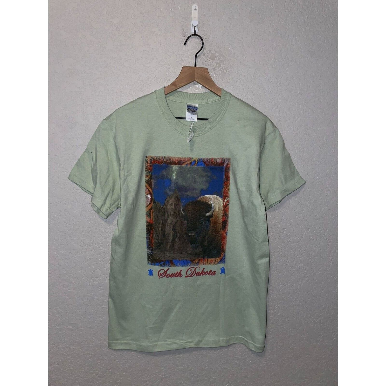 Gildan Vintage Sitting Bull Shirt Native American Bison Green Tee M Size US M / EU 48-50 / 2 - 1 Thumbnail