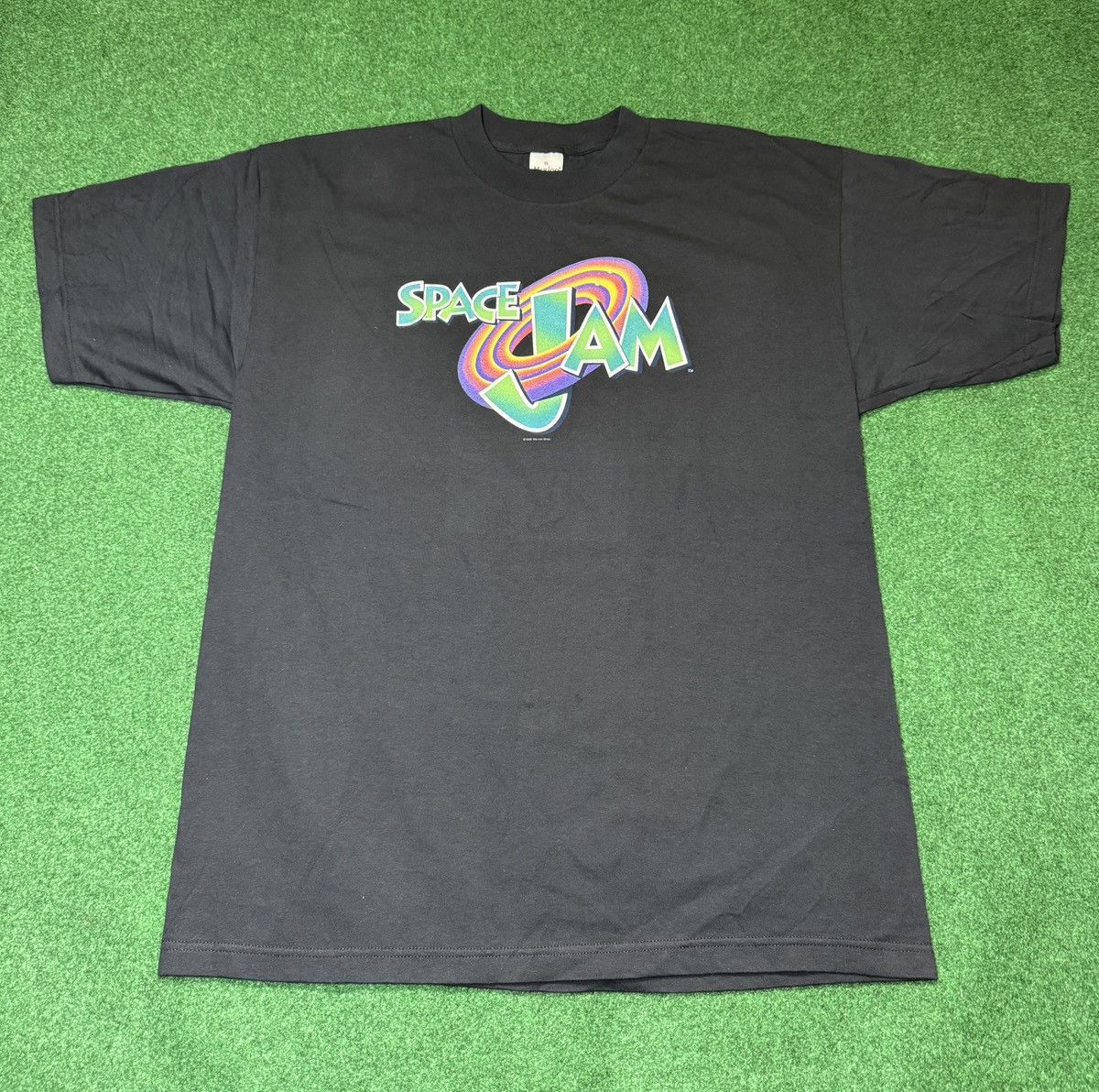 Vintage × Warner Bros Vtg 90s Space Jam Michael Jordan 1996 Movie Promo T Shirt Size US XL / EU 56 / 4 - 1 Thumbnail