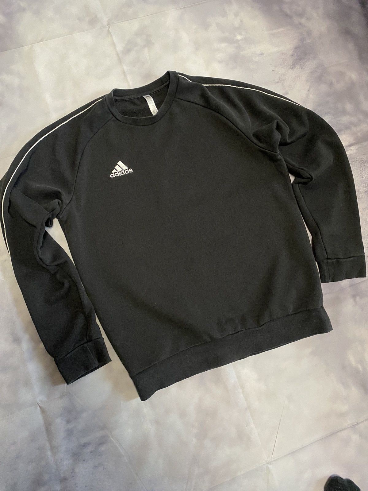 Adidas × Vintage Vintage Adidas Core 18 Fleece Sweatshirt Black Size US M / EU 48-50 / 2 - 2 Thumbnail