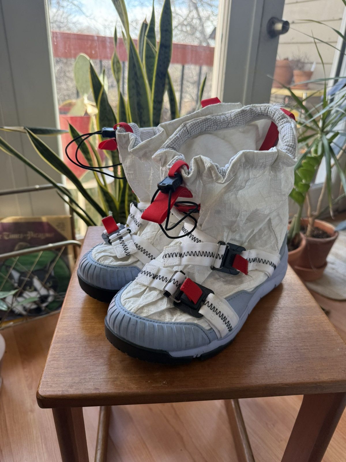 Nike × Tom Sachs Nike Tom Sachs Over Shoe Moon Boot Size 9.5 Size US 9.5 / EU 42-43 - 1 Thumbnail