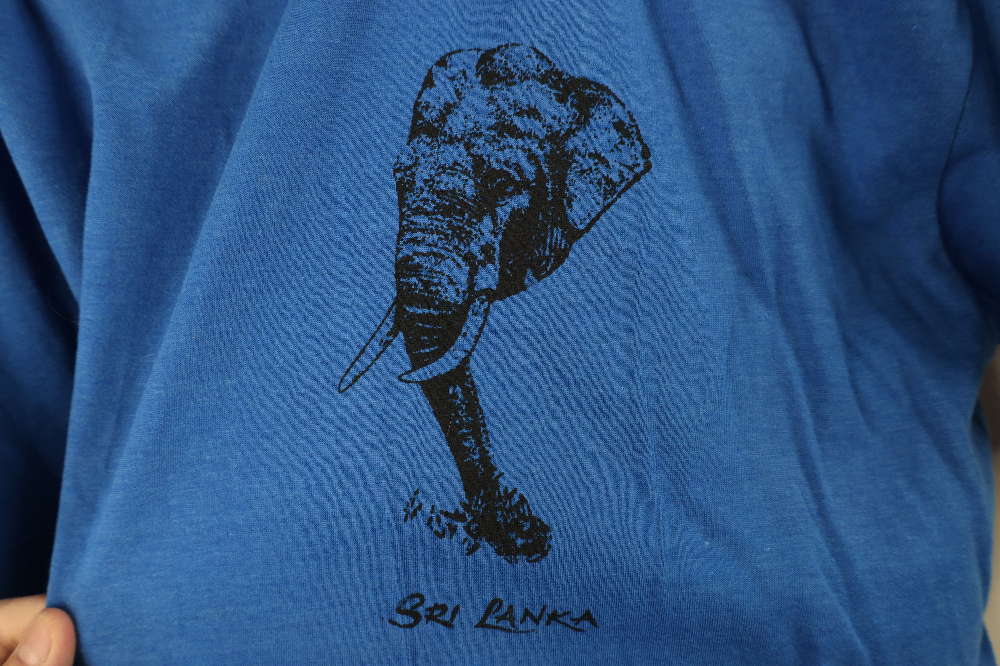 Vintage Vintage 90s Y2K Streetwear Elephant Short Sleeve T-Shirt Size US L / EU 52-54 / 3 - 4 Thumbnail