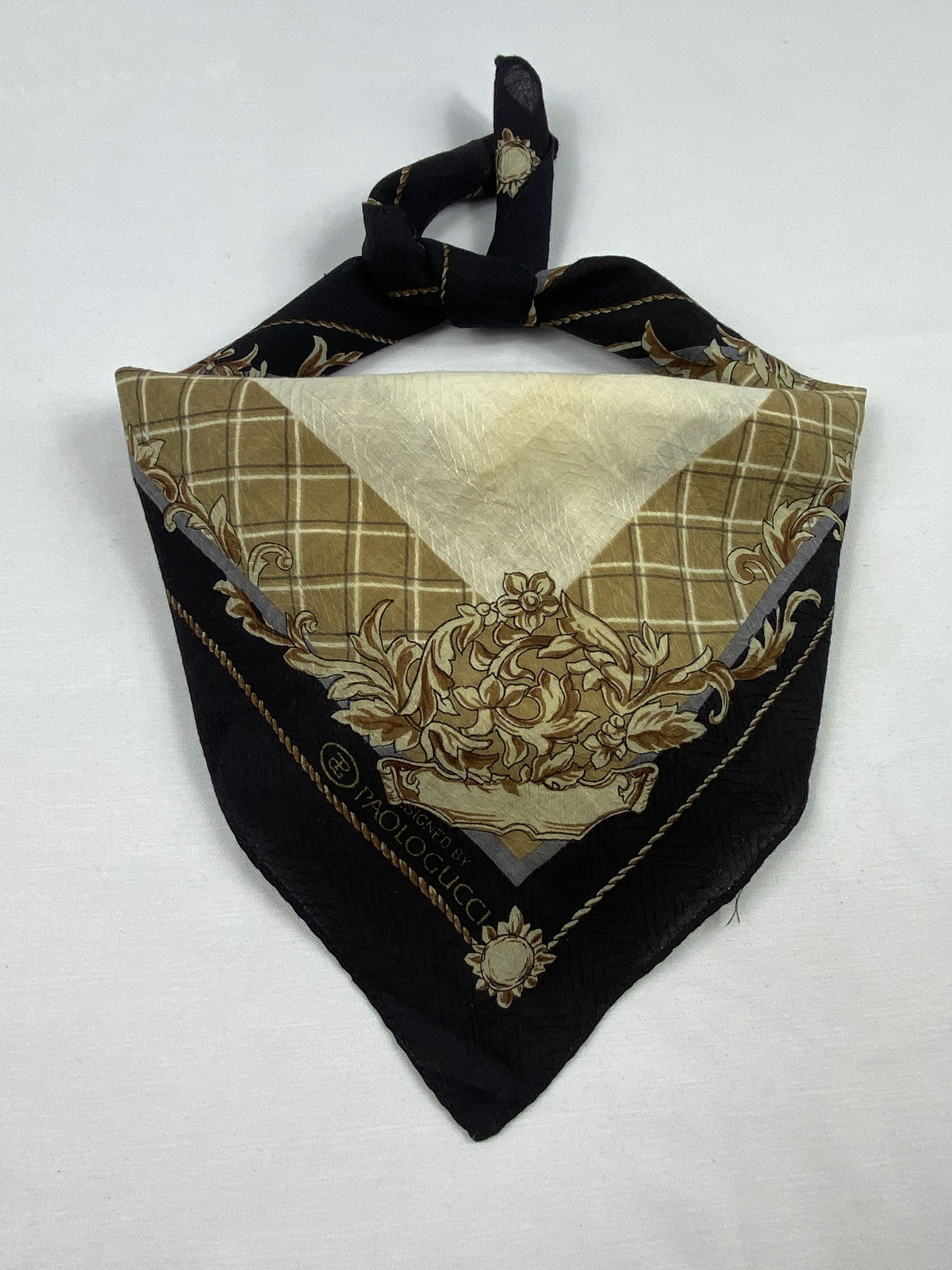 Paolo Gucci Paolo Gucci Handkerchief / Bandana / Neckerchief Size ONE SIZE - 1 Thumbnail