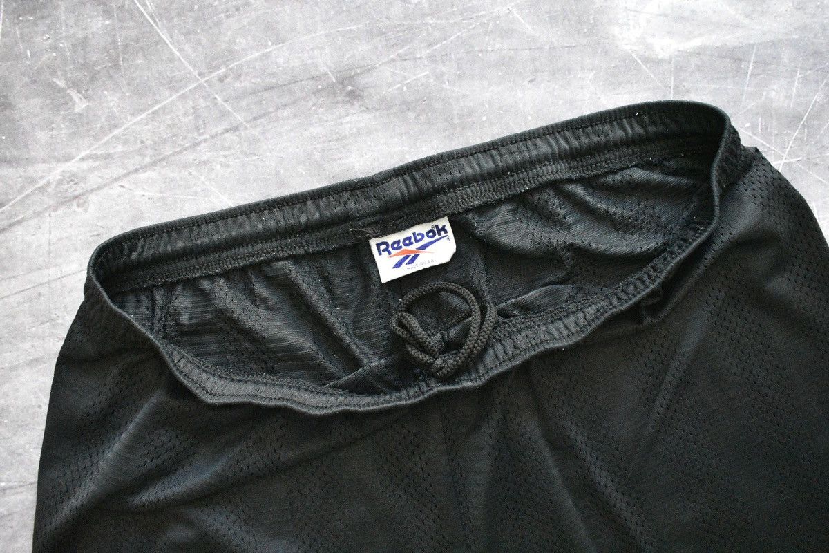 Reebok × Vintage Vintage Reebok Shorts (L) Size US 34 / EU 50 - 3 Thumbnail