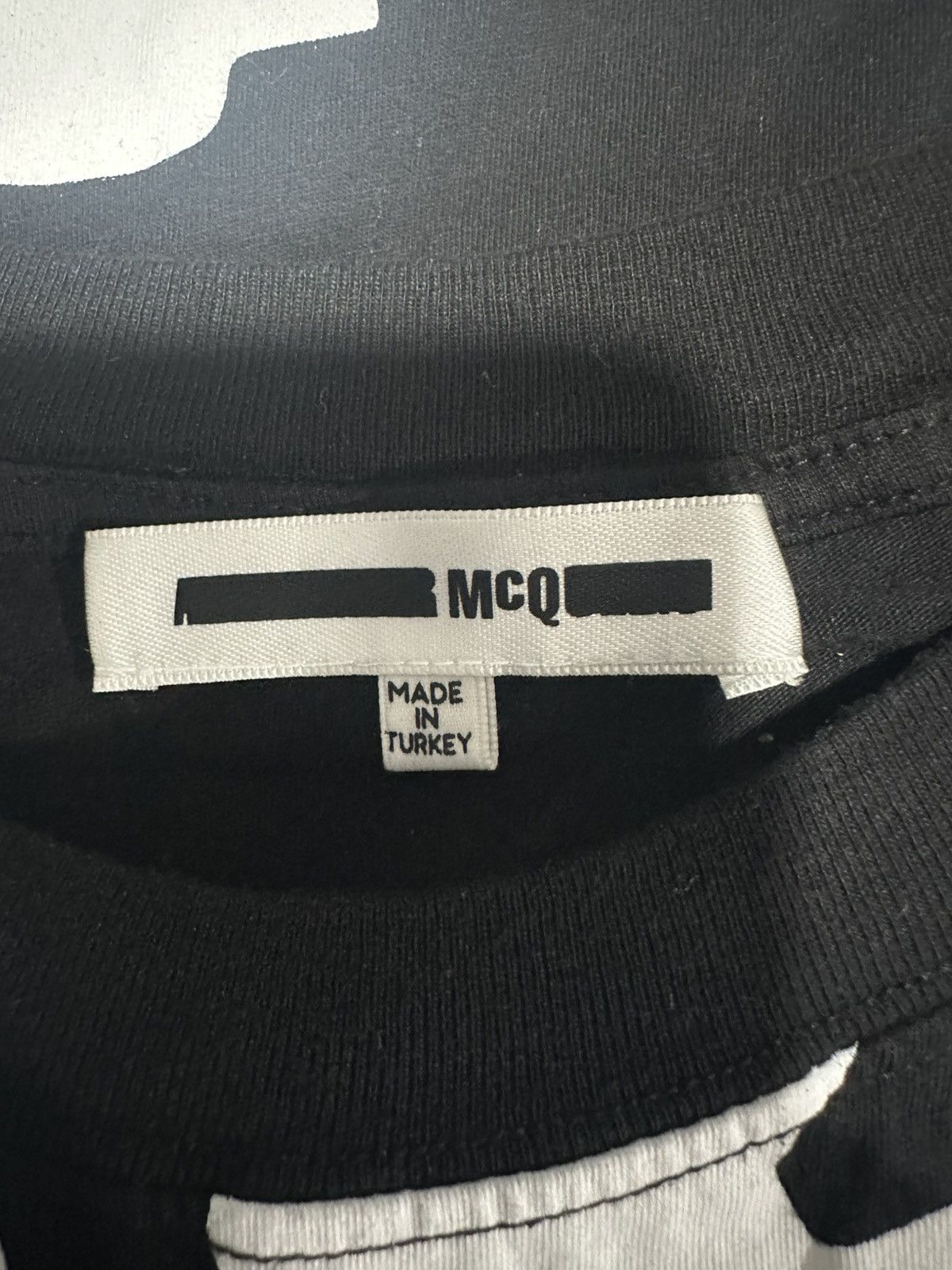 Alexander McQueen ALEXANDER MCQUEEN SWALLOW PRINT T-SHIRT Size US L / EU 52-54 / 3 - 3 Thumbnail