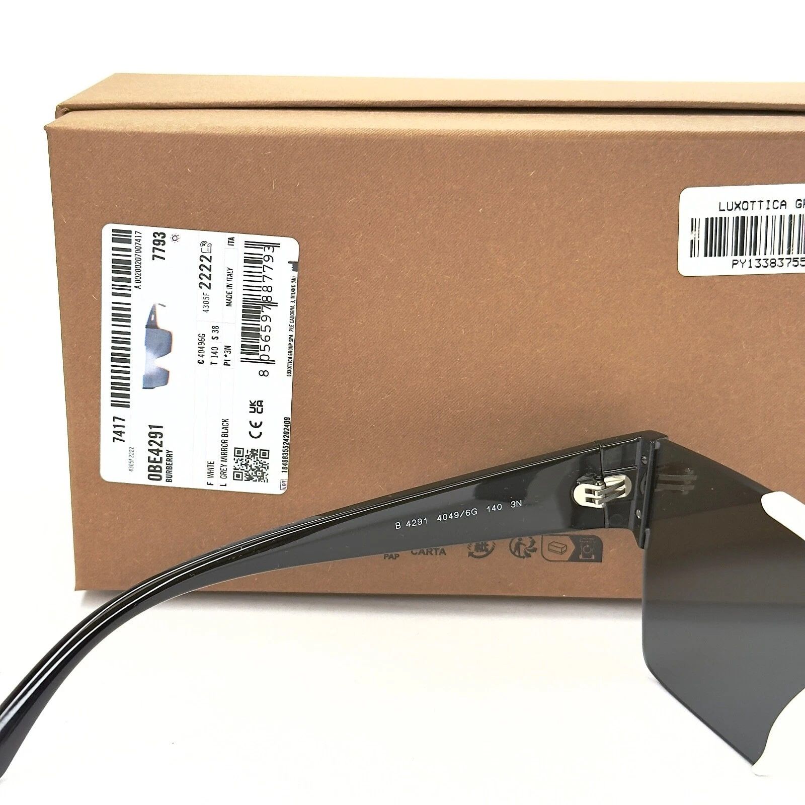 Burberry BURBERRY 4291 BE4291 Black White Rectangular Logo Mask Size ONE SIZE - 6 Thumbnail