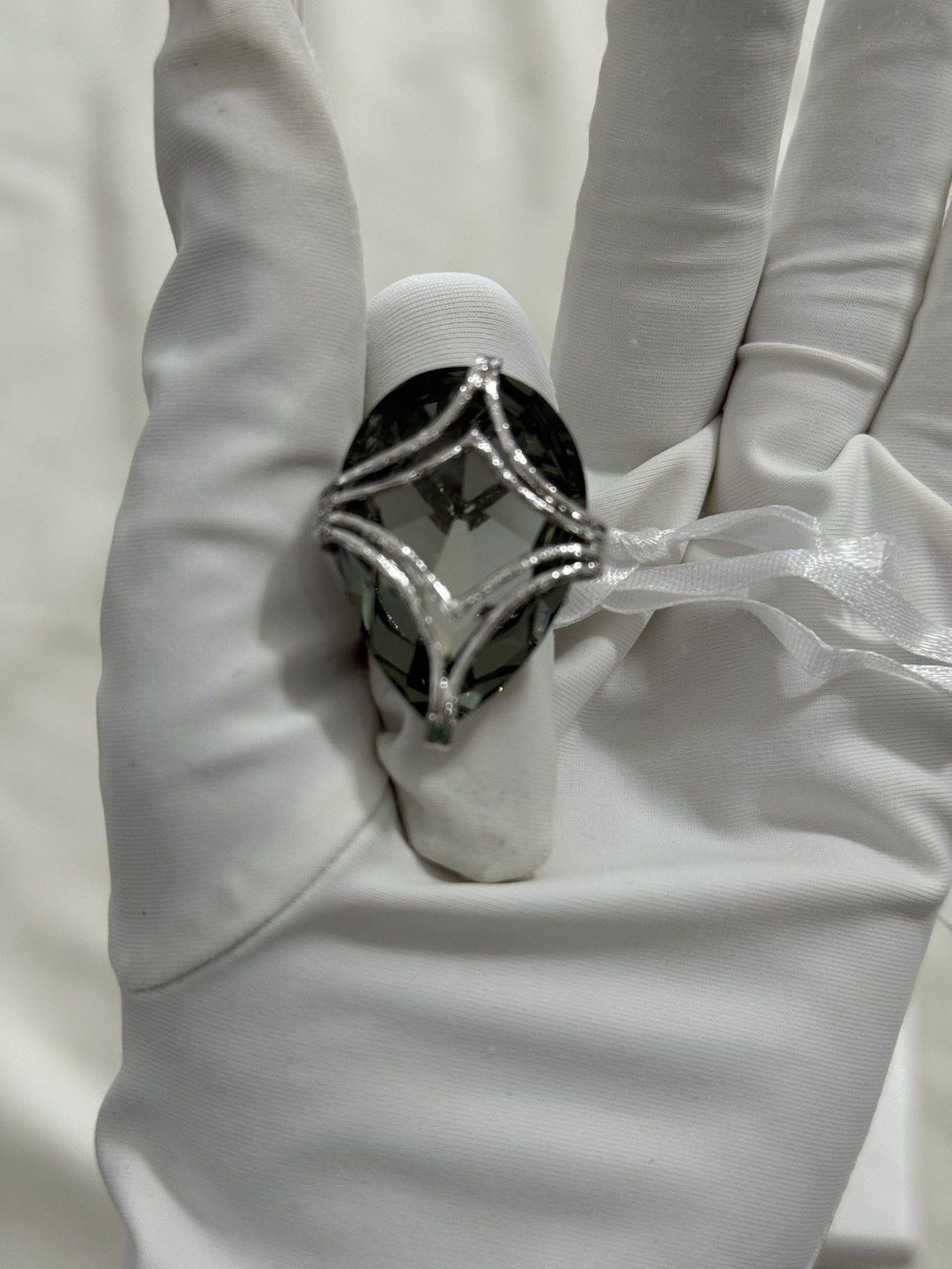 Swarovski Atelier Swarovski x Anthony Nak Smoky color crystal ring/52 Size ONE SIZE - 4 Thumbnail
