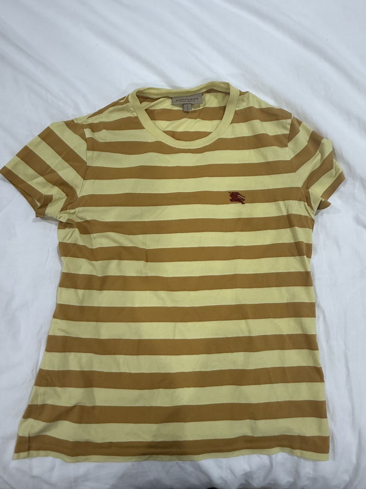 Burberry Burberry TShirt Size US S / EU 44-46 / 1 - 1 Thumbnail