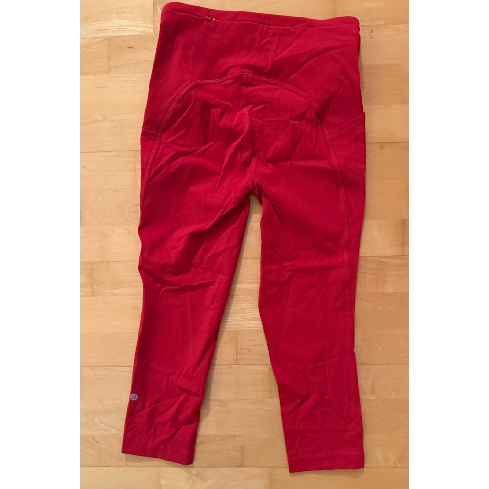 Lululemon Lululemon Swift Speed HR Crop 21" Luxtreme Red 6 Size 28" / US 6 / IT 42 - 2 Thumbnail