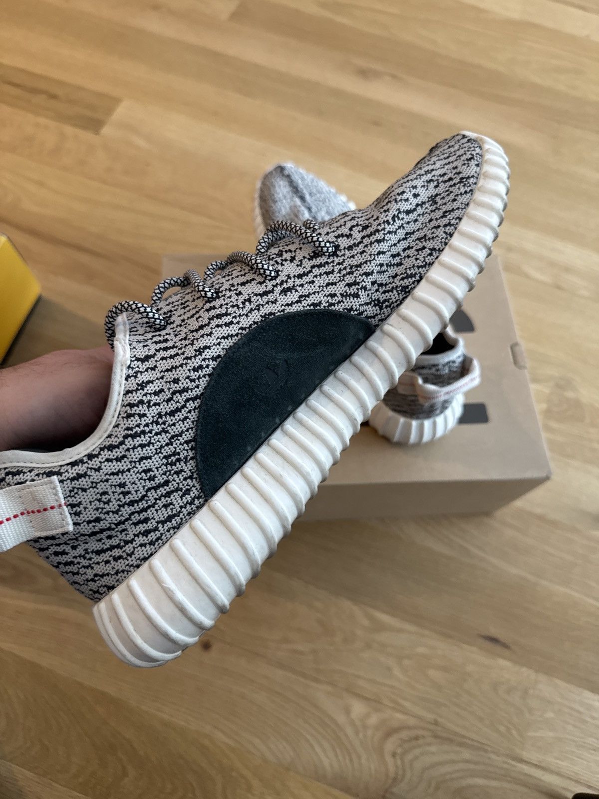 Adidas Adidas Yeezy Turtledove 2022 size 13 Size US 13 / EU 46 - 9 Thumbnail