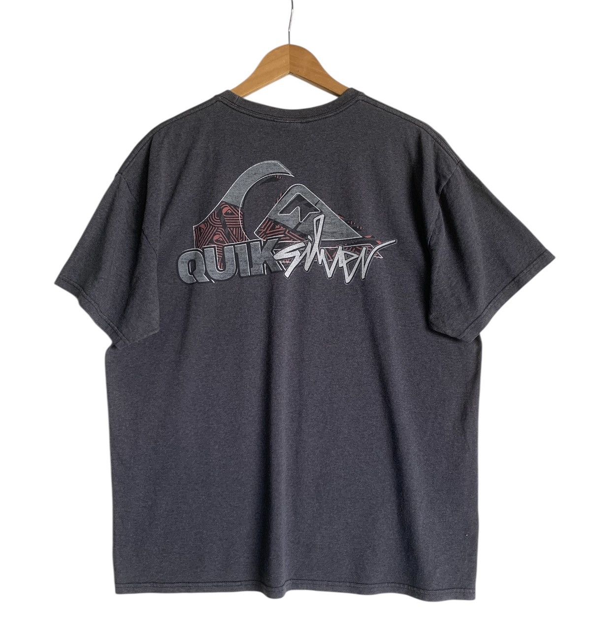Quiksilver Vintage Quiksilver T-Shirt Size US L / EU 52-54 / 3 - 1 Thumbnail