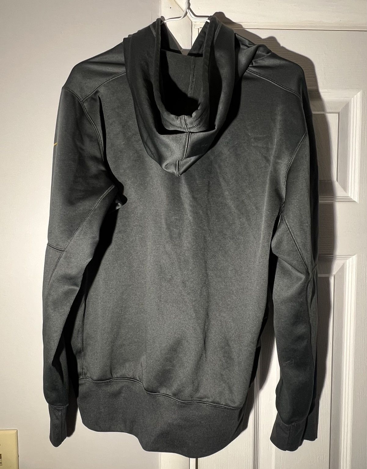 Nike Washington Commanders/Redskins Nike Crucial Catch Hoodie Size US S / EU 44-46 / 1 - 2 Thumbnail