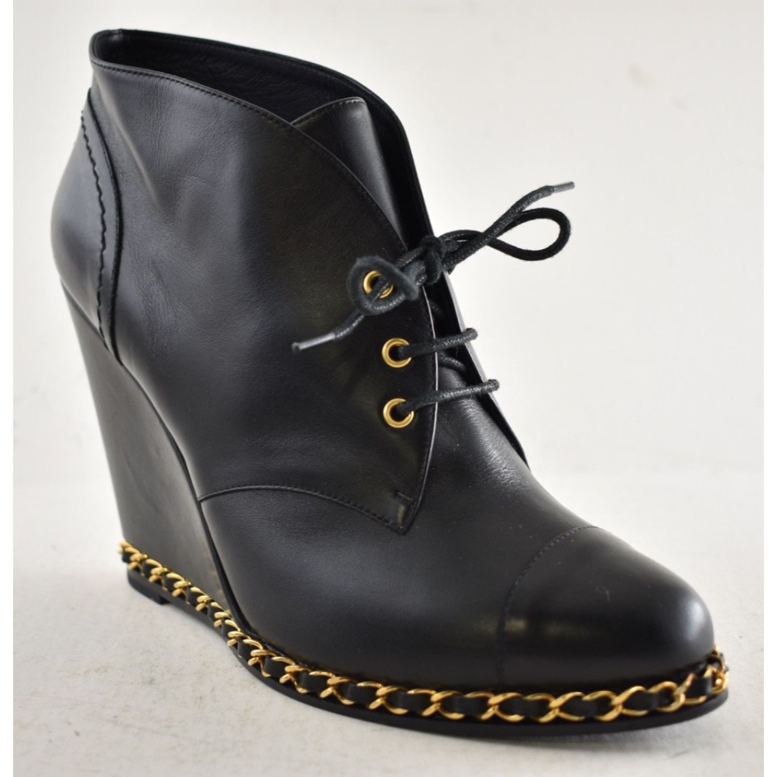 Chanel Chanel Black Leather Chain CC Lace Up Ankle Wedge Boot 38.5 Size US 8.5 / IT 38.5 - 4 Thumbnail