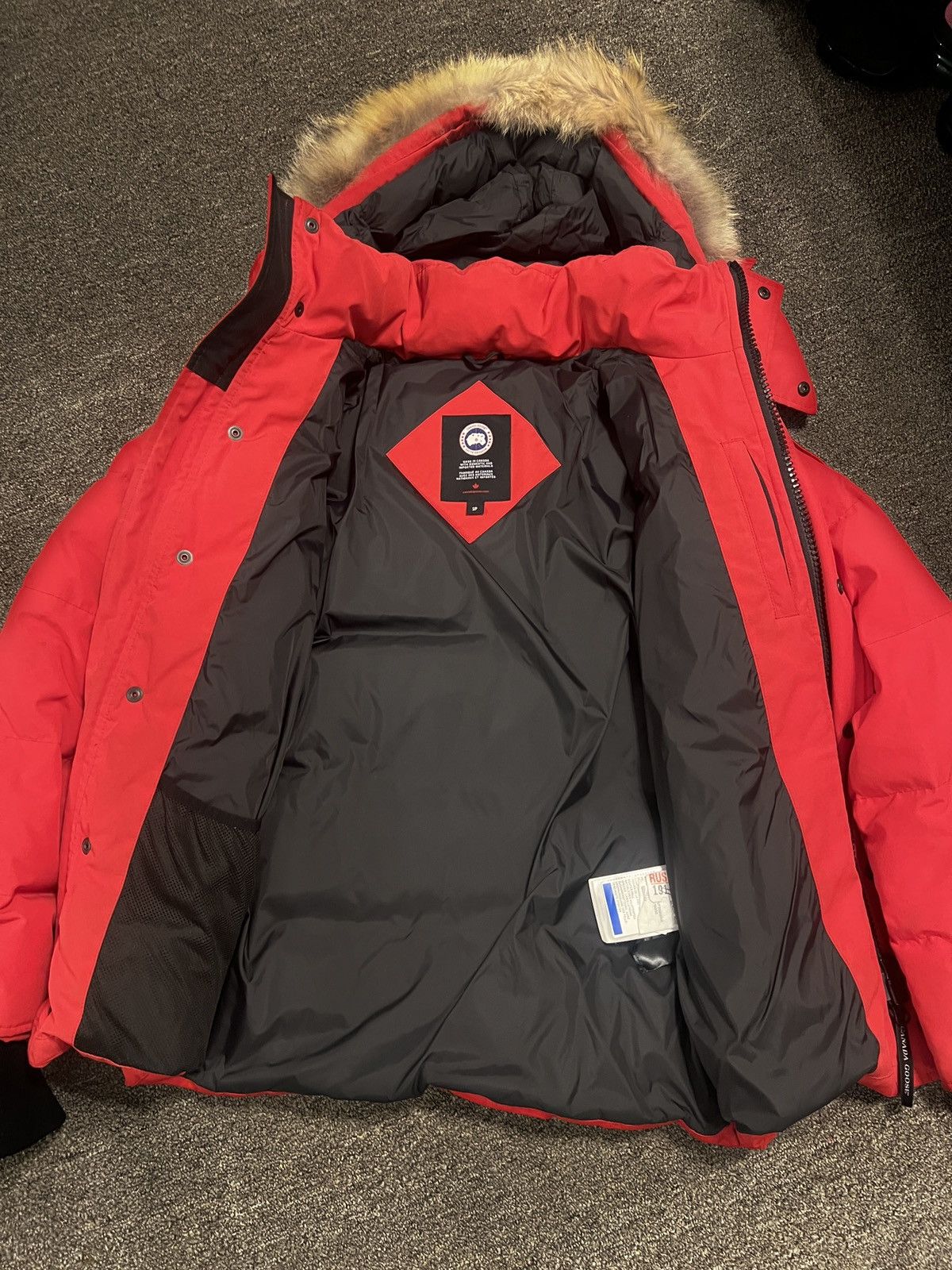 Canada Goose Canada Goose Parka Fur Hooded Coat in Red Size US S / EU 44-46 / 1 - 3 Thumbnail