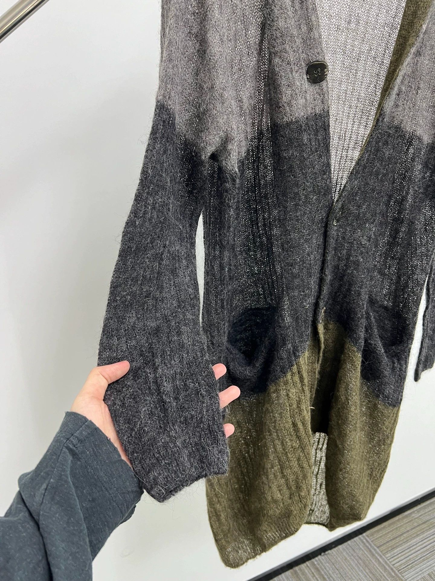 Issey Miyake Issey Miyake color block knit wool cardigan Size M / US 6-8 / IT 42-44 - 3 Thumbnail