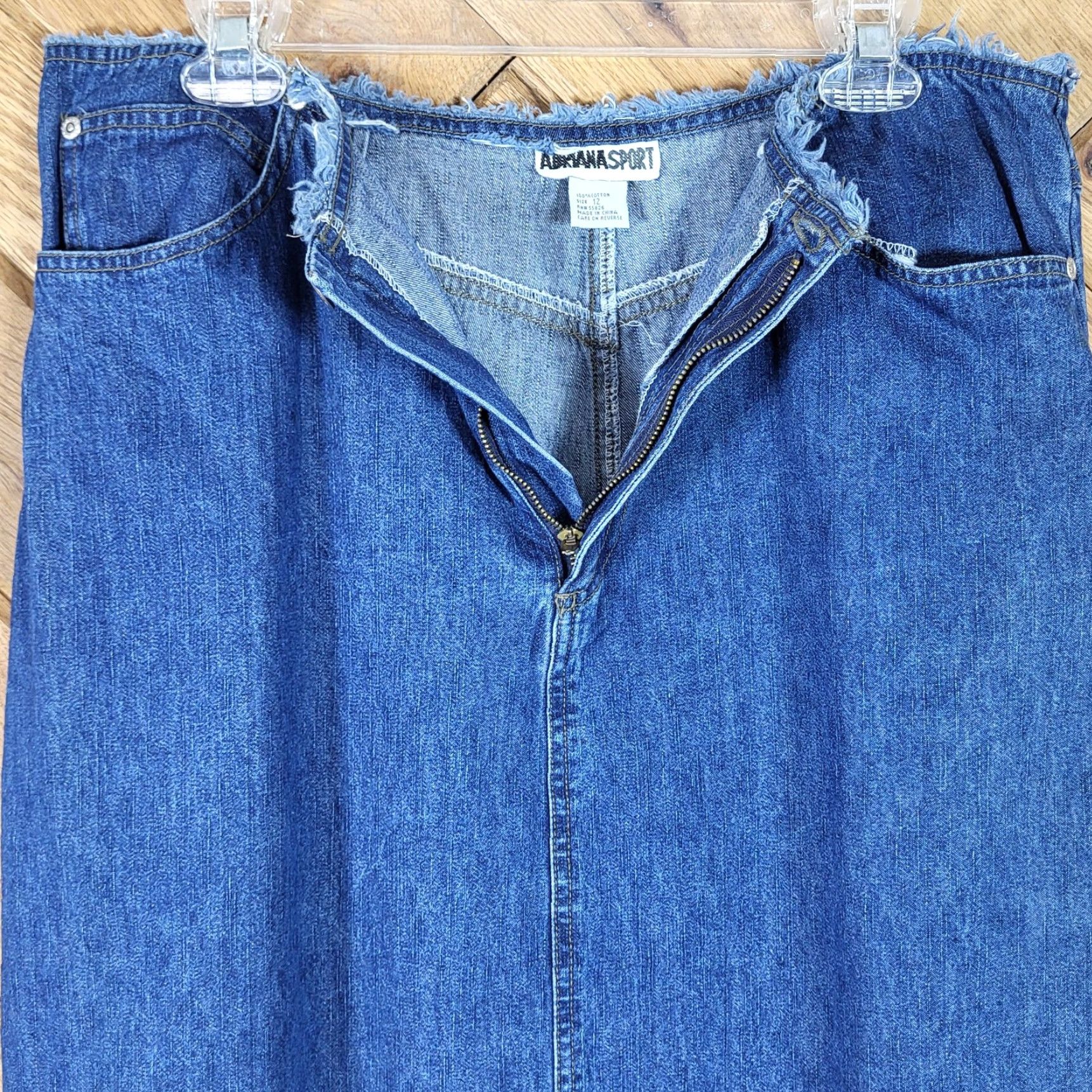 Denime Adriana Sport Womens Denim Maxi Skirt 12 Blue Slit Waist Frayed Back Length 36" Size 34" / US 12 / IT 48 - 7 Thumbnail