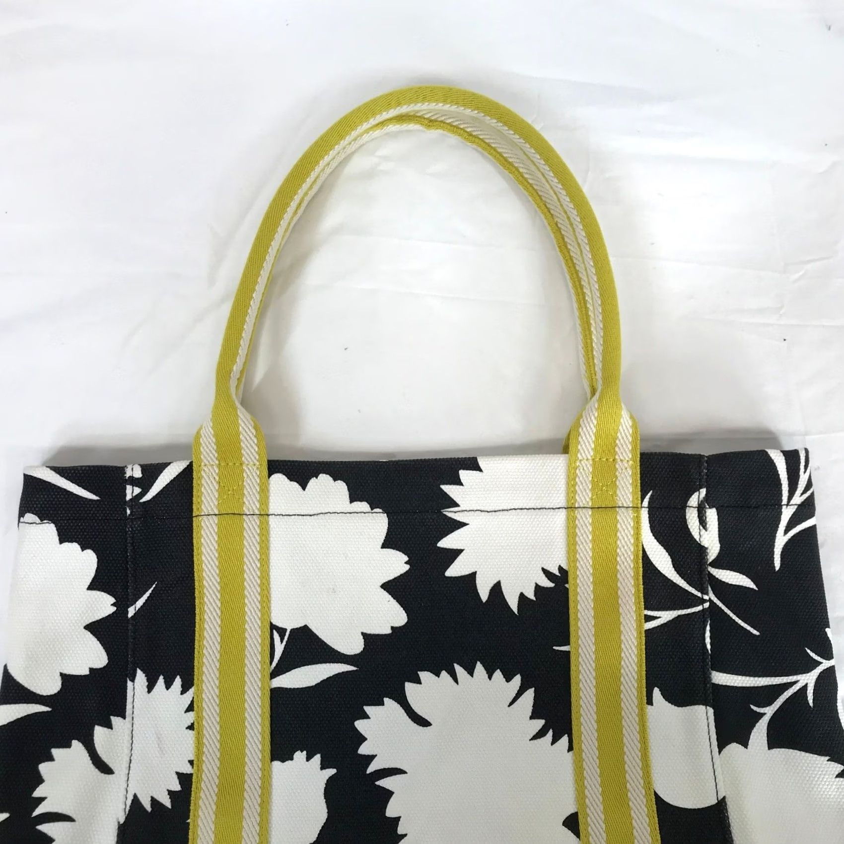 Vintage Bag Black White Floral Canvas Tote Yellow Stripe Shoulder Handles Ao907 Size ONE SIZE - 2 Thumbnail