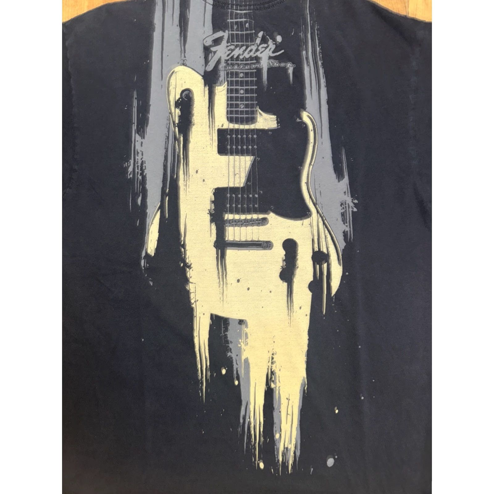 Fender VINTAGE Fender Guitar Graphic T-Shirt XL Black Mens Regular Rock 22x29 Tee Size US XL / EU 56 / 4 - 2 Thumbnail