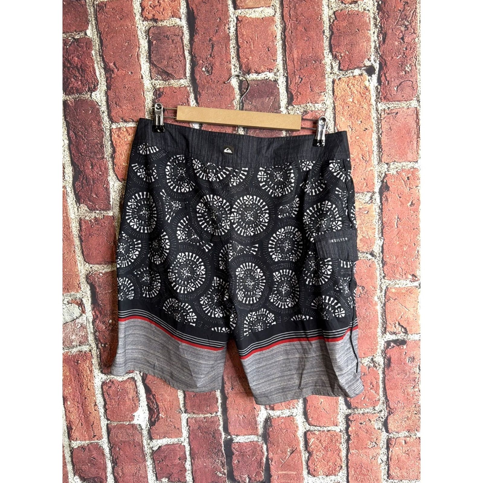Quiksilver Quiksilver Shorts Mens 31 Black Board DryFlight Swim Trunks Men Size Size US 31 - 4 Thumbnail