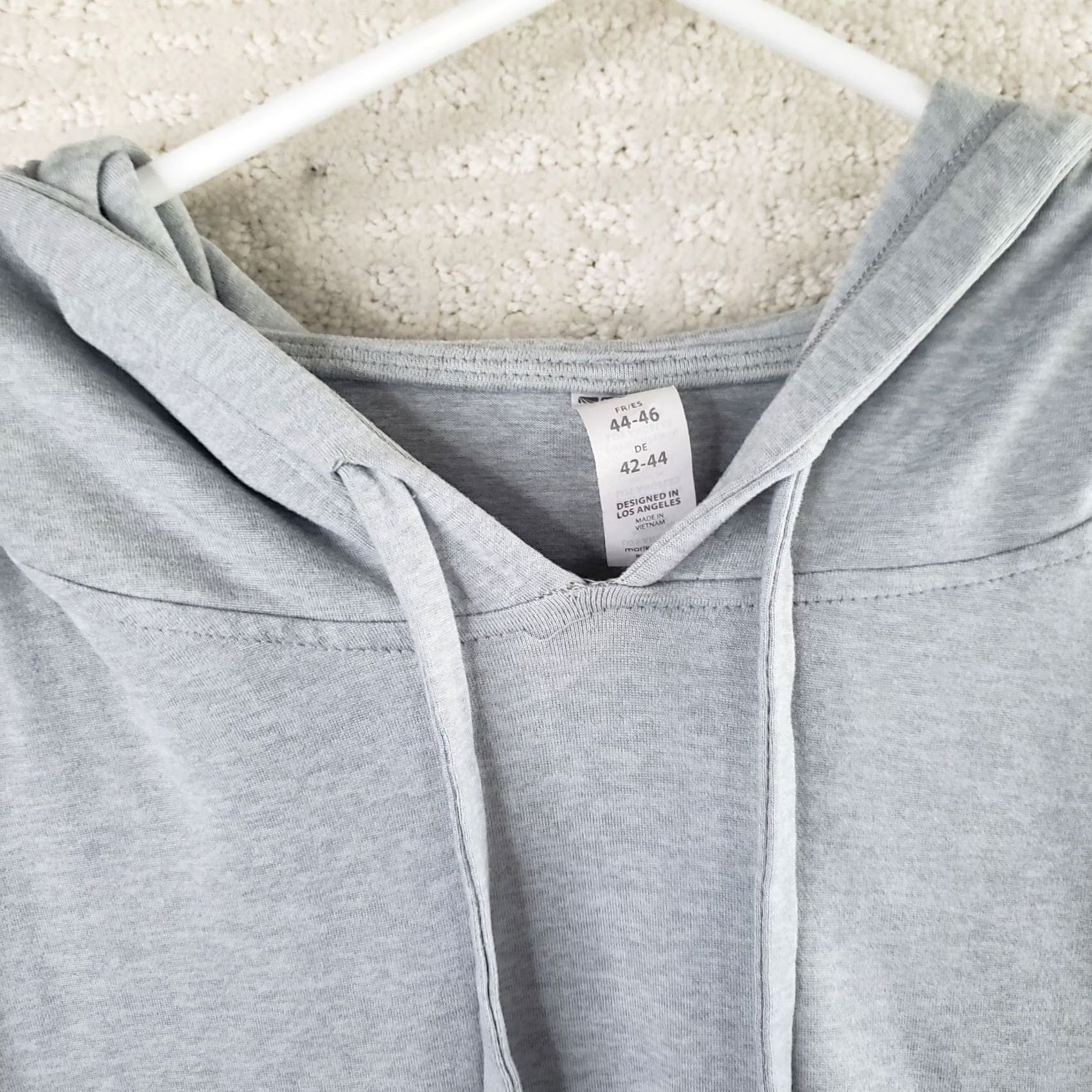 Vintage MARIKA Women's L Gray Lightweight HOODIE Long Sleeve Thumb Hole Kangaroo Pockets Pullover Casual Activewear Womens Size L / US 10 / IT 46 - 4 Thumbnail