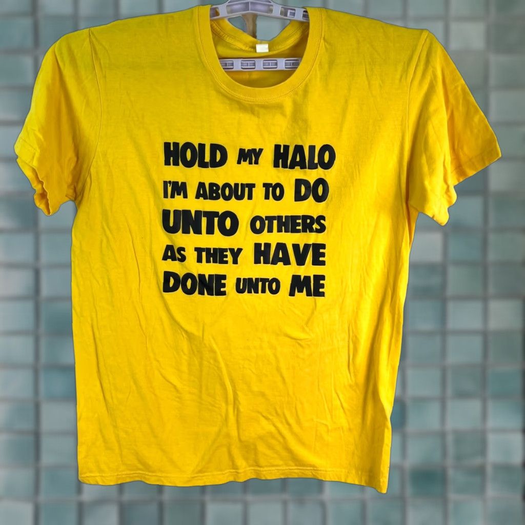 Halo Halo Hold My Halo T-Shirt Women XL Yellow Regular Fit Short Sleeve Round Neck Cotton Knit Tee 90s/Funny/Party Womens Size XL / US 12-14 / IT 48-50 - 1 Thumbnail