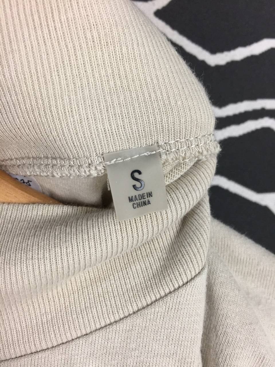 Essentials Fear of God Essentials Long Sleeve Mock Neck Oversized Tee Size US S / EU 44-46 / 1 - 11 Thumbnail