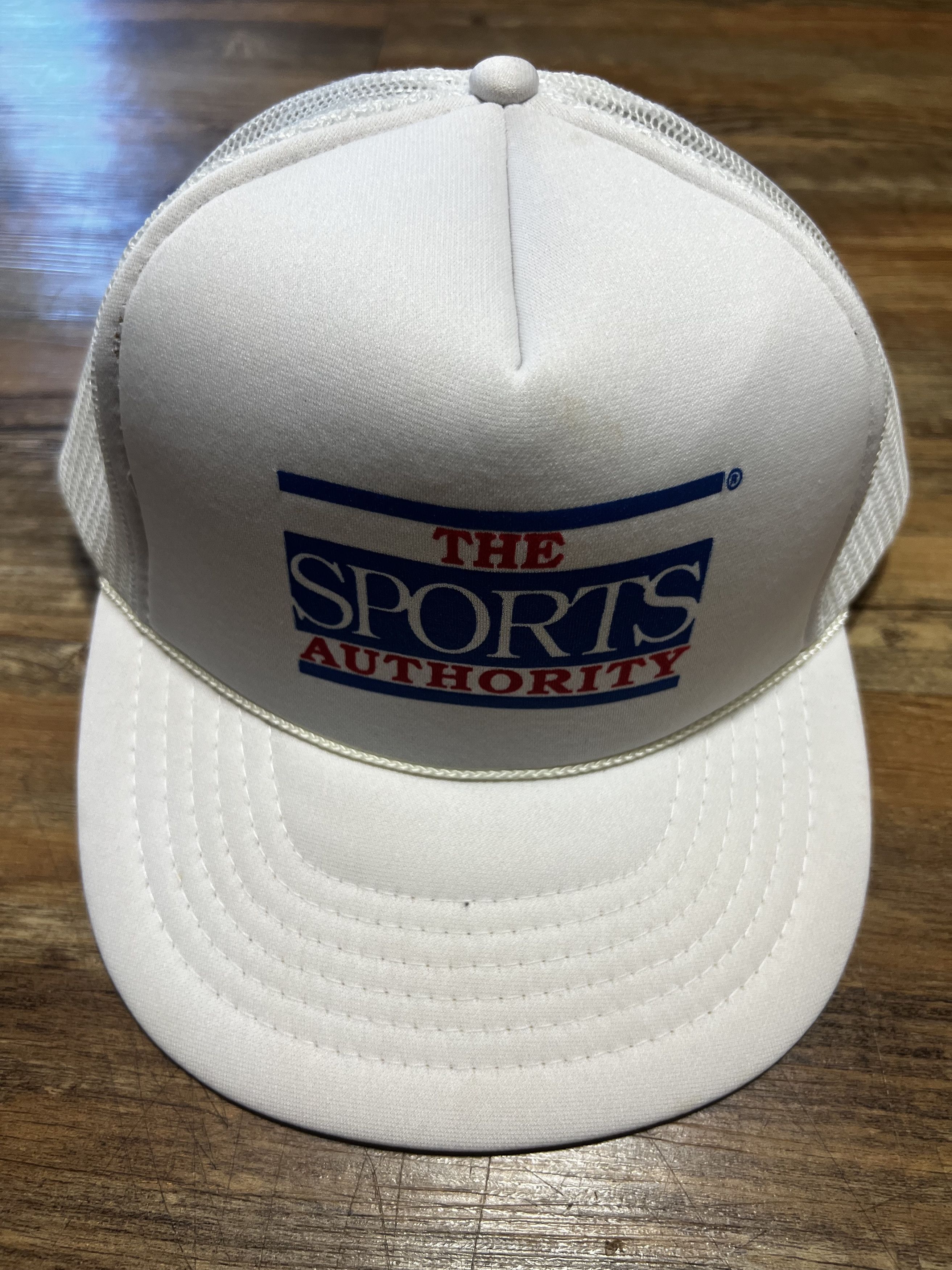 Vintage Vintage The Sports Authority Snapback Trucker Baseball Cap Size ONE SIZE - 1 Thumbnail
