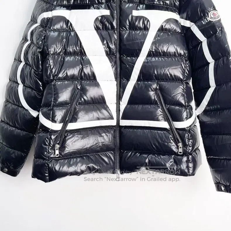 Valentino Valentino Co-branded down jacket Size L / US 10 / IT 46 - 7 Thumbnail
