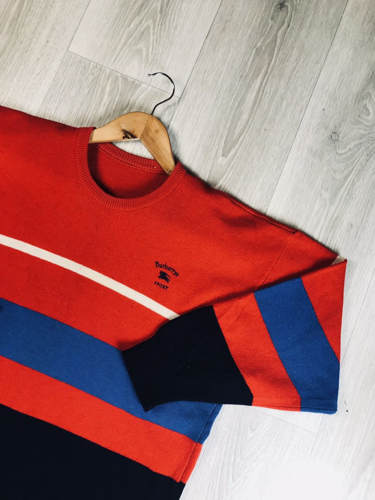 Burberry Burberry Sport Knit Sweater Red Navy Blue Border Ladies Size M / US 6-8 / IT 42-44 - 4 Thumbnail