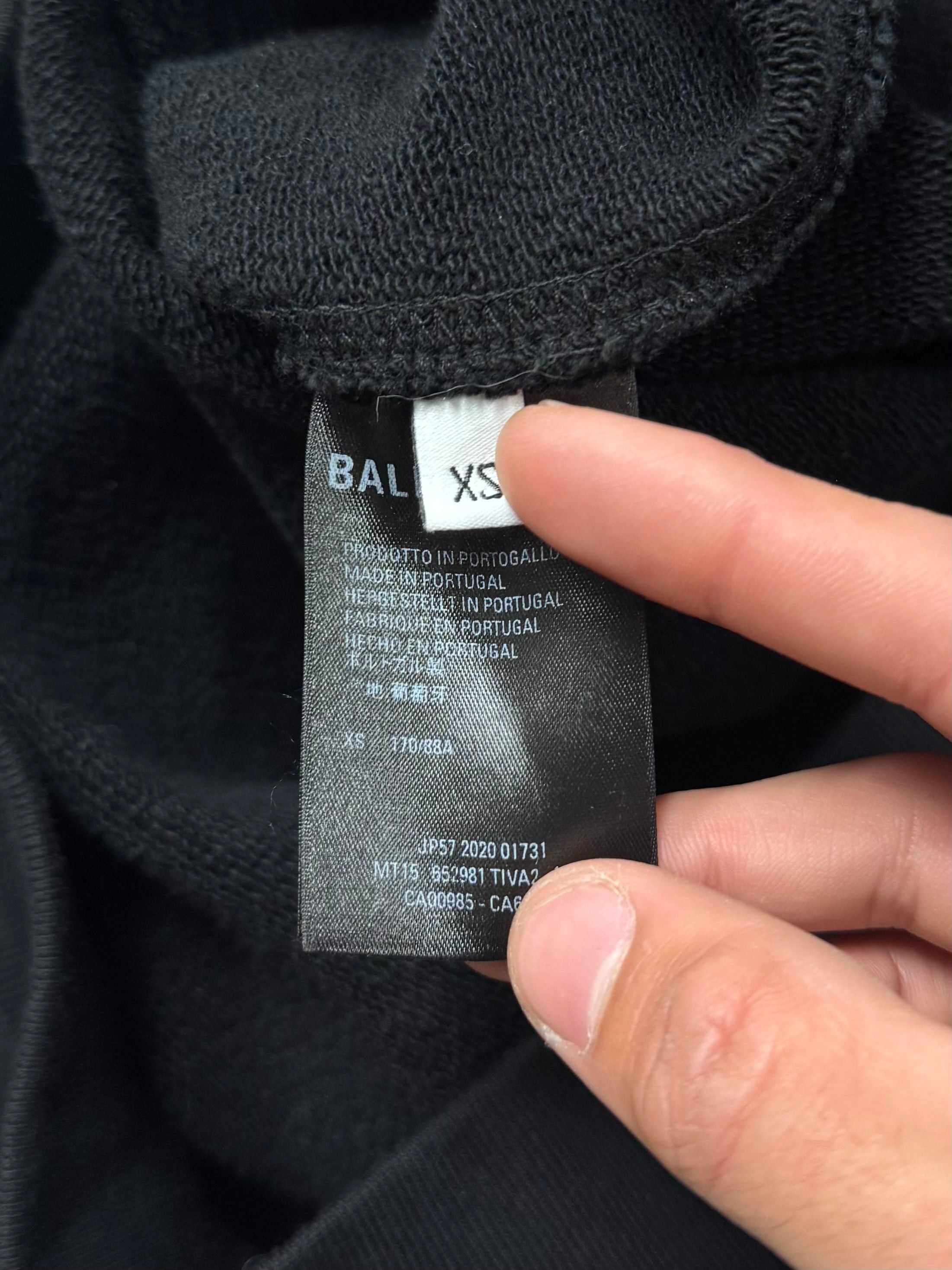 Balenciaga AW2020 Balenciaga ‘Models’ Black Oversized Sweatshirt Size US XS / EU 42 / 0 - 5 Thumbnail