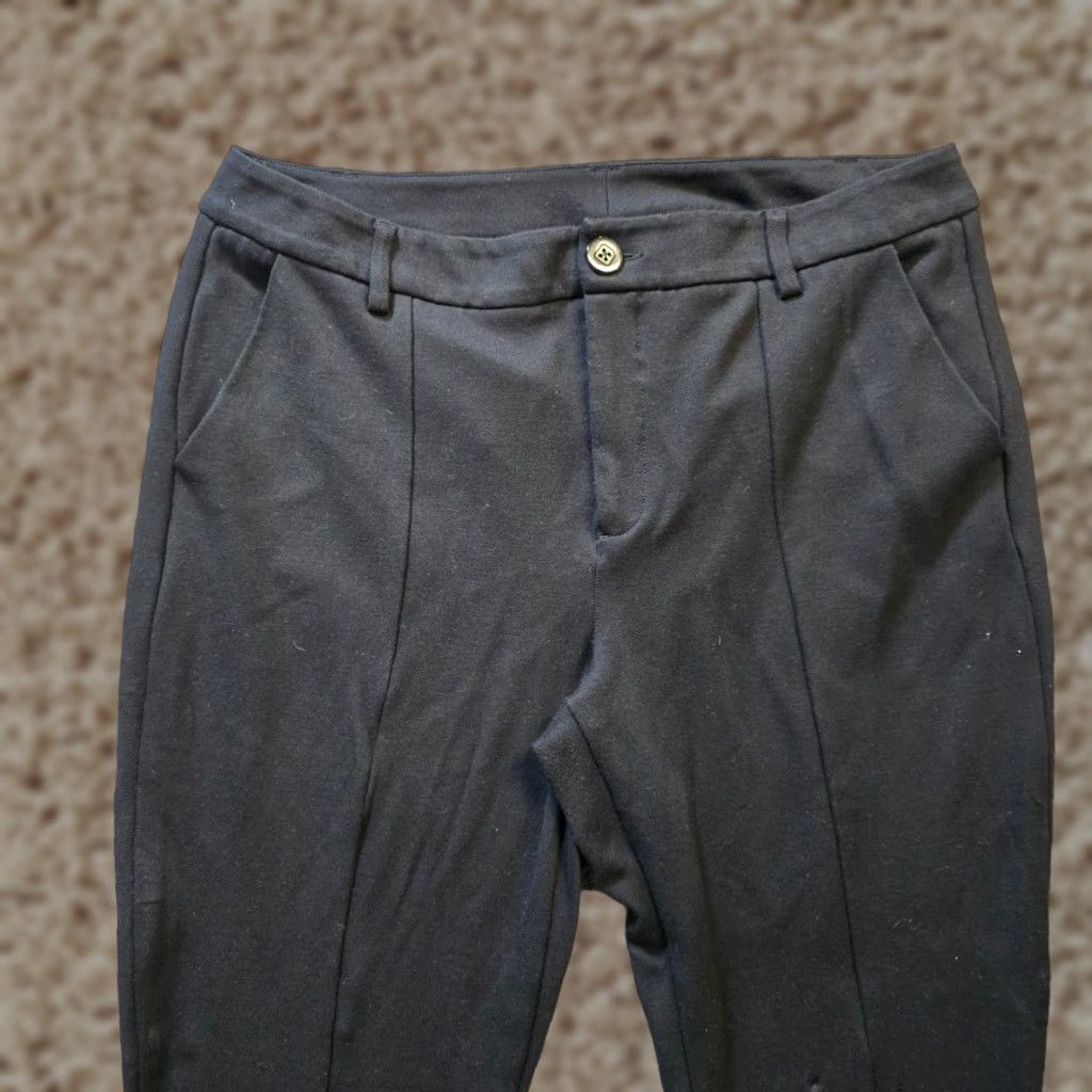 Vintage Cabi Pants Womens Size 14 Black Straight Leg Ponte High Rise Zip Career Capsule Dress Pants Woman Straight Leg Zippered 34 In Waist Size 36" / US 14 / IT 50 - 1 Thumbnail
