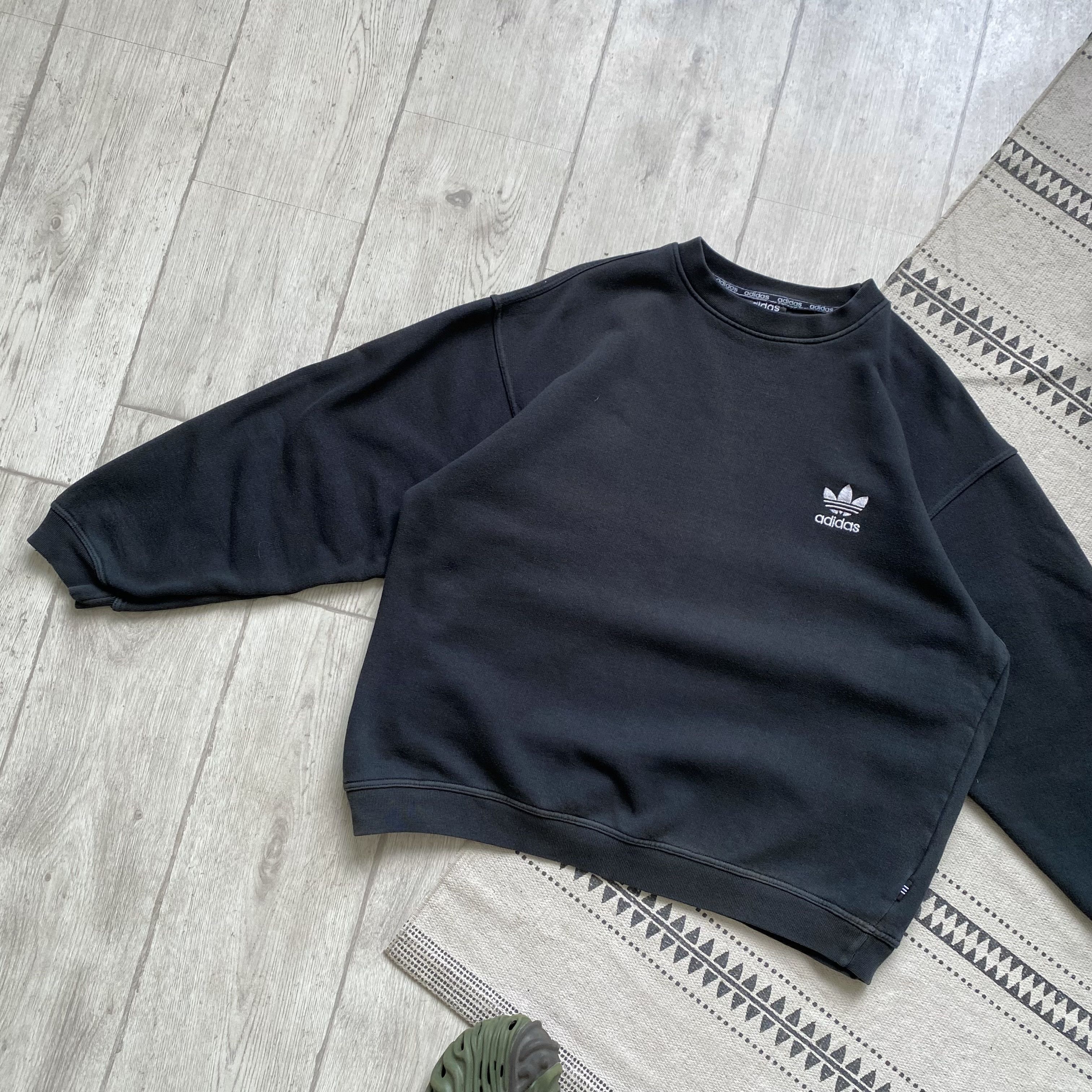 Adidas 🖤 Vintage 80-90s Faded Adidas Boxy Sweatshirt Y2K mini logo Size US M / EU 48-50 / 2 - 7 Thumbnail