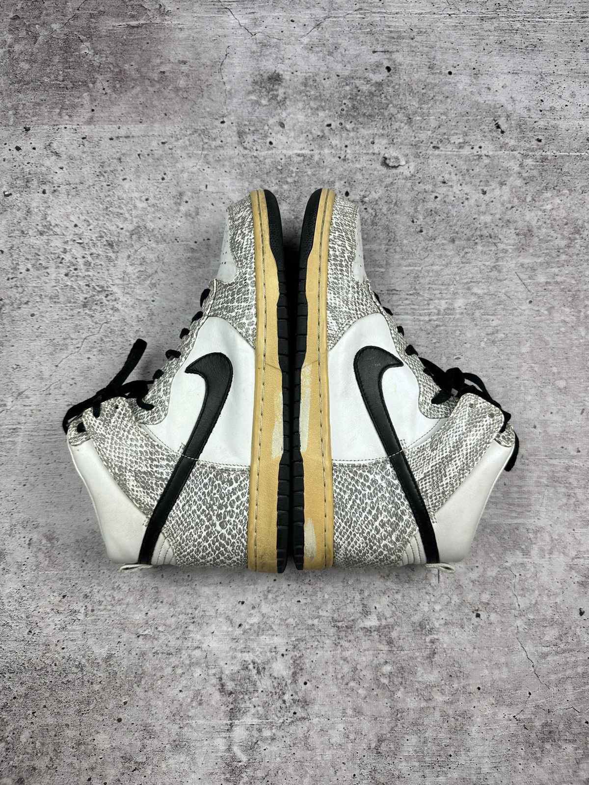 Nike Vintage Nike Dunk Premium Cocoa Snake Hi Top Sneakers Size US 9 / EU 42 - 7 Thumbnail