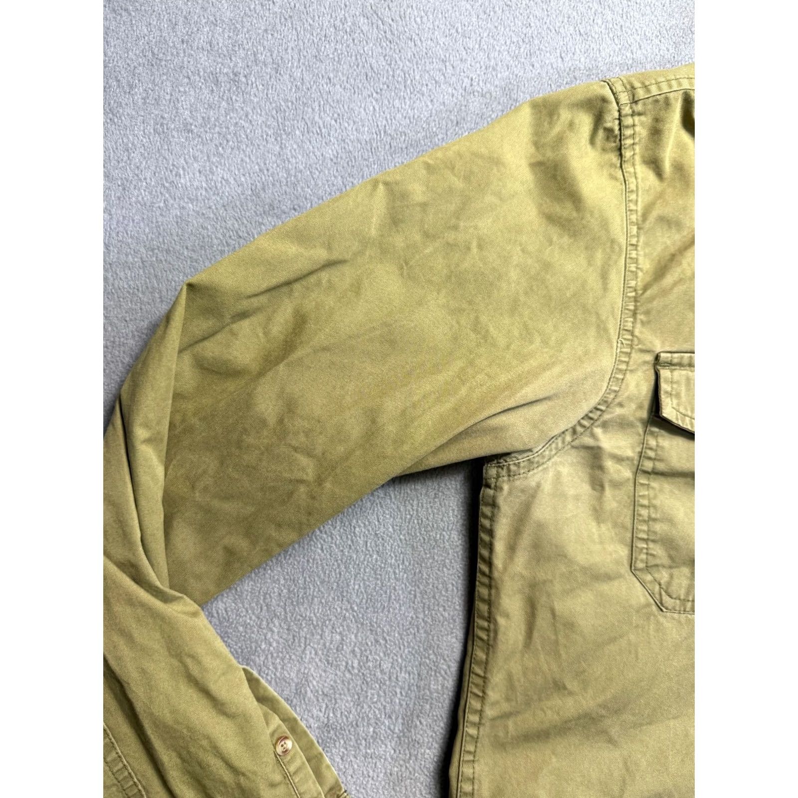 Obey OBEY military olive button up shirt long sleeve mens M size Size US M / EU 48-50 / 2 - 5 Thumbnail