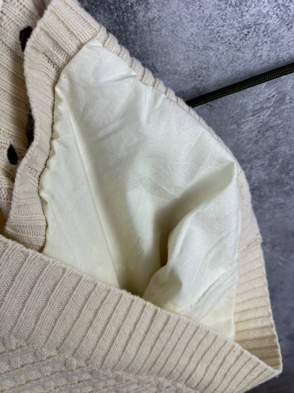 Carraig Donn Carraig Donn Aran Wool Lined Cardig Made in Ireland Cream S Size S / US 4 / IT 40 - 11 Thumbnail
