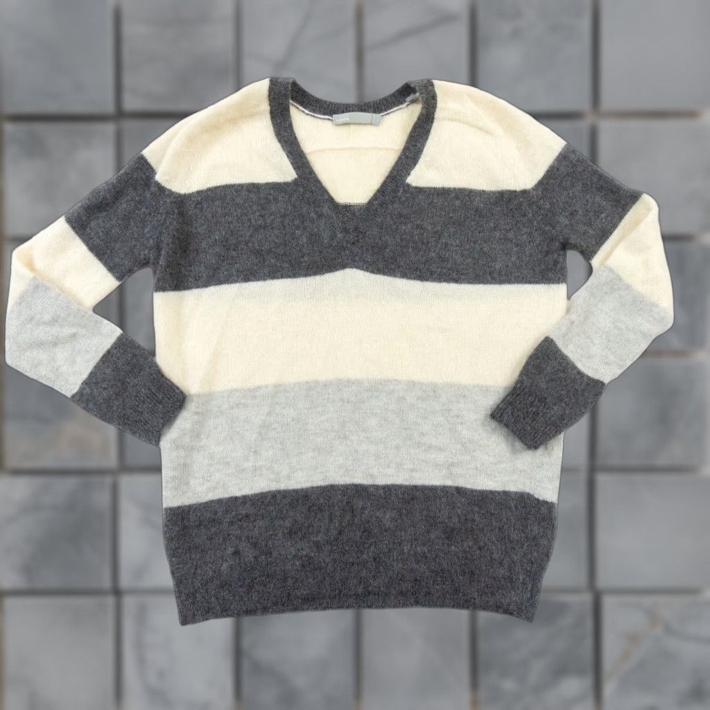 Vince Vince Women's Sweater XS Multicolor Mohair Wool Blend V-Neck Oversized Knit Pullover Colorblock Size XS / US 0-2 / IT 36-38 - 1 Thumbnail