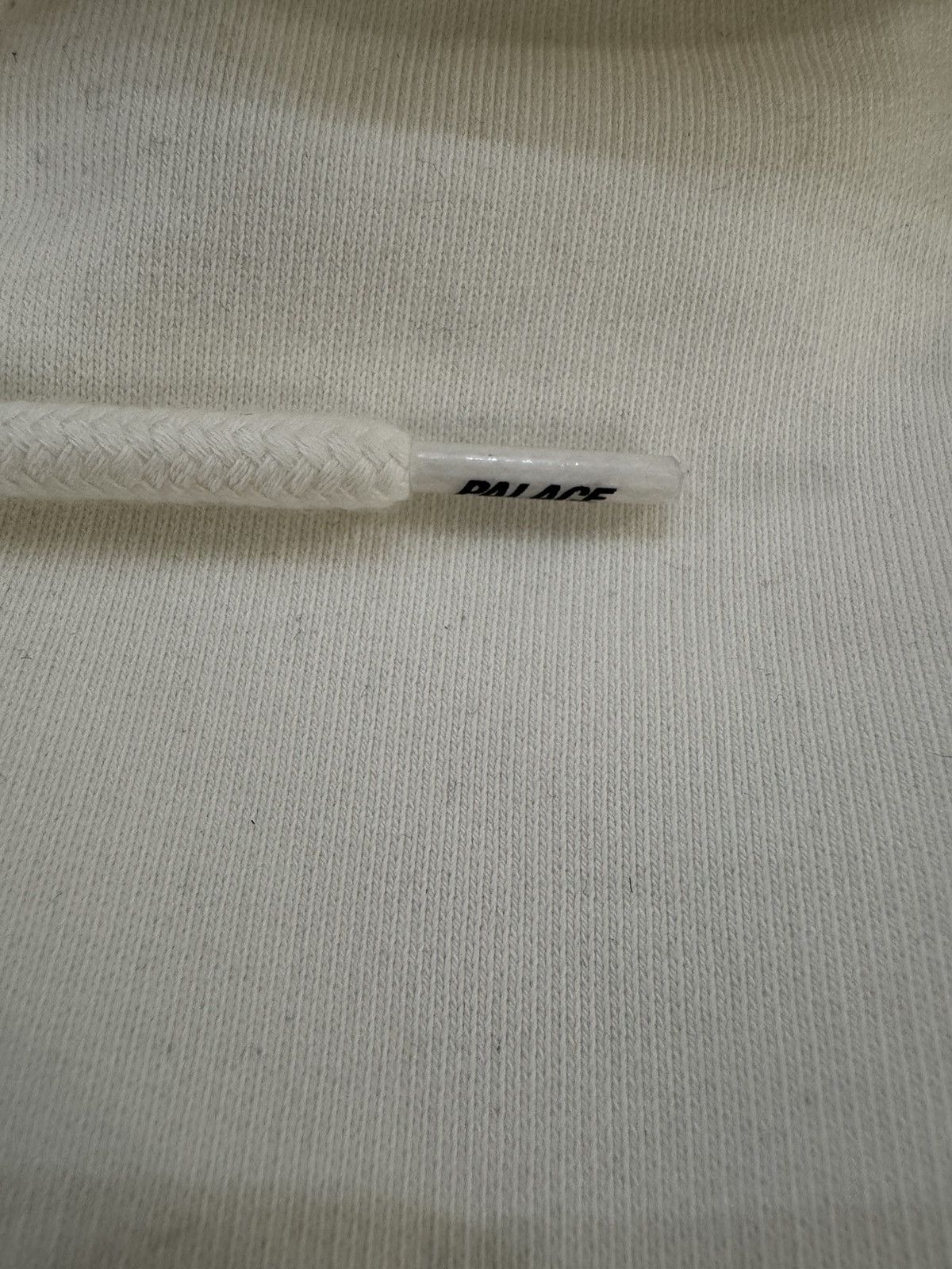 Palace Palace Duck Out Hood Hoodie White L Sweatshirt FW19 Used Size US L / EU 52-54 / 3 - 4 Thumbnail