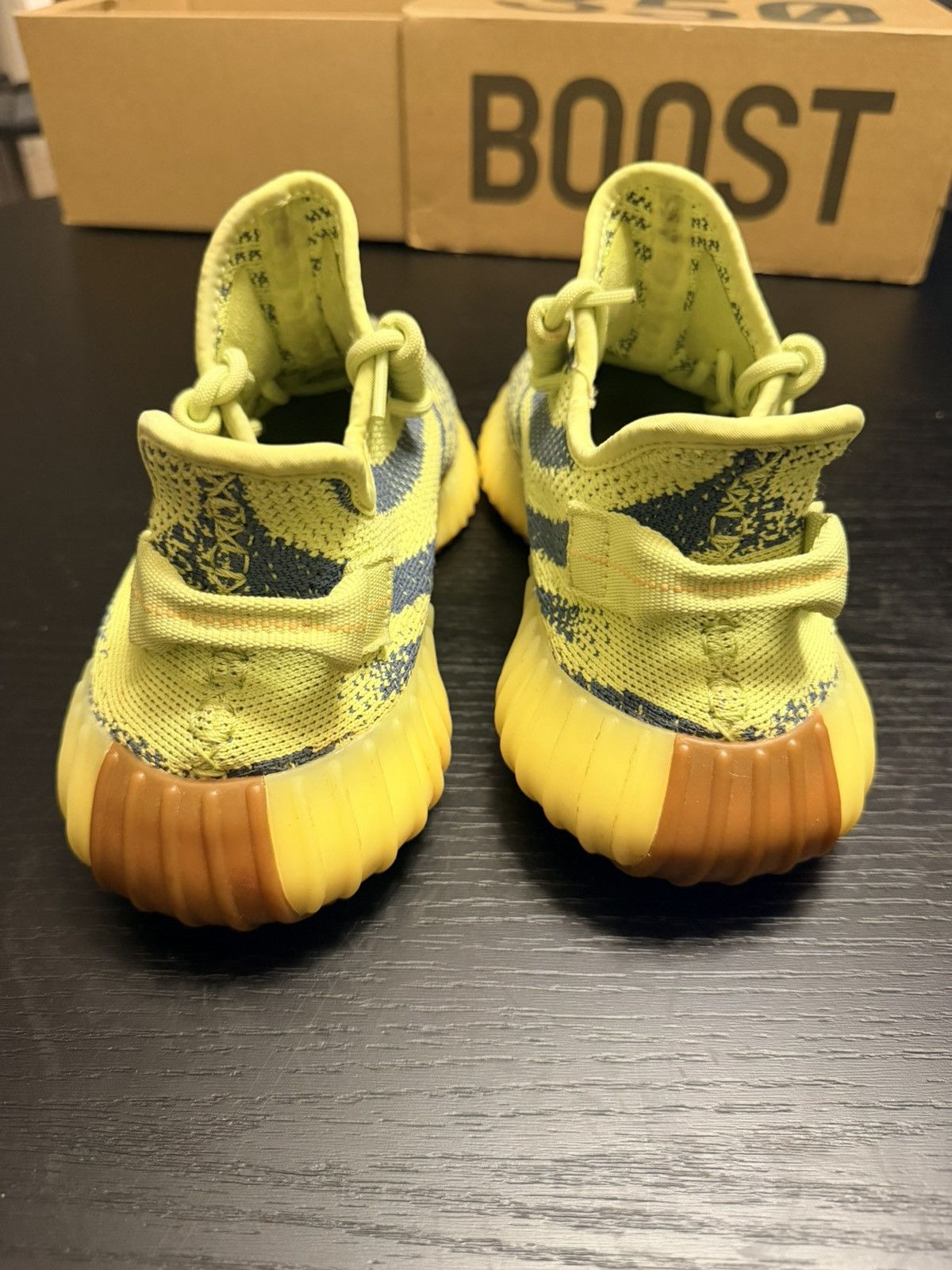 Yeezy Yeezy Boost 350 V2 Semi Frozen Yellow Size US 9.5 / EU 42-43 - 4 Thumbnail