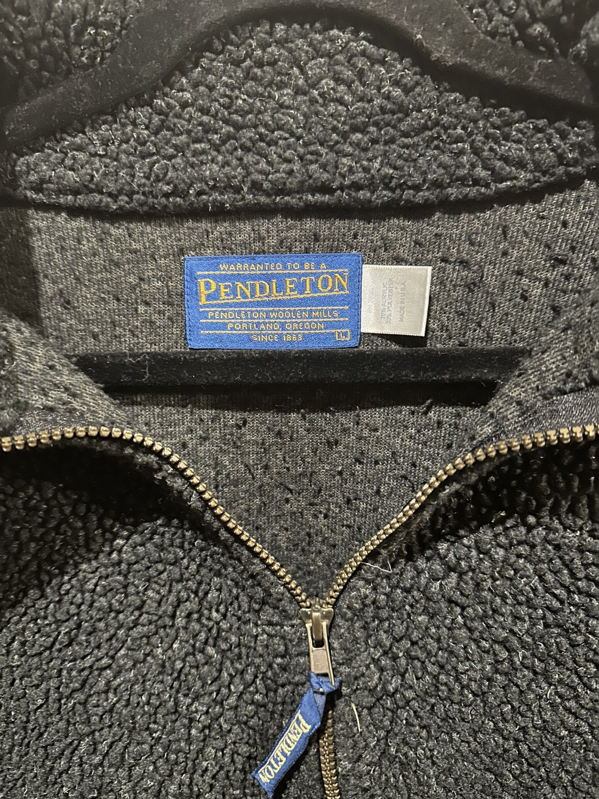Pendleton Vintage fluffy and cozy half zip Size US L / EU 52-54 / 3 - 2 Thumbnail