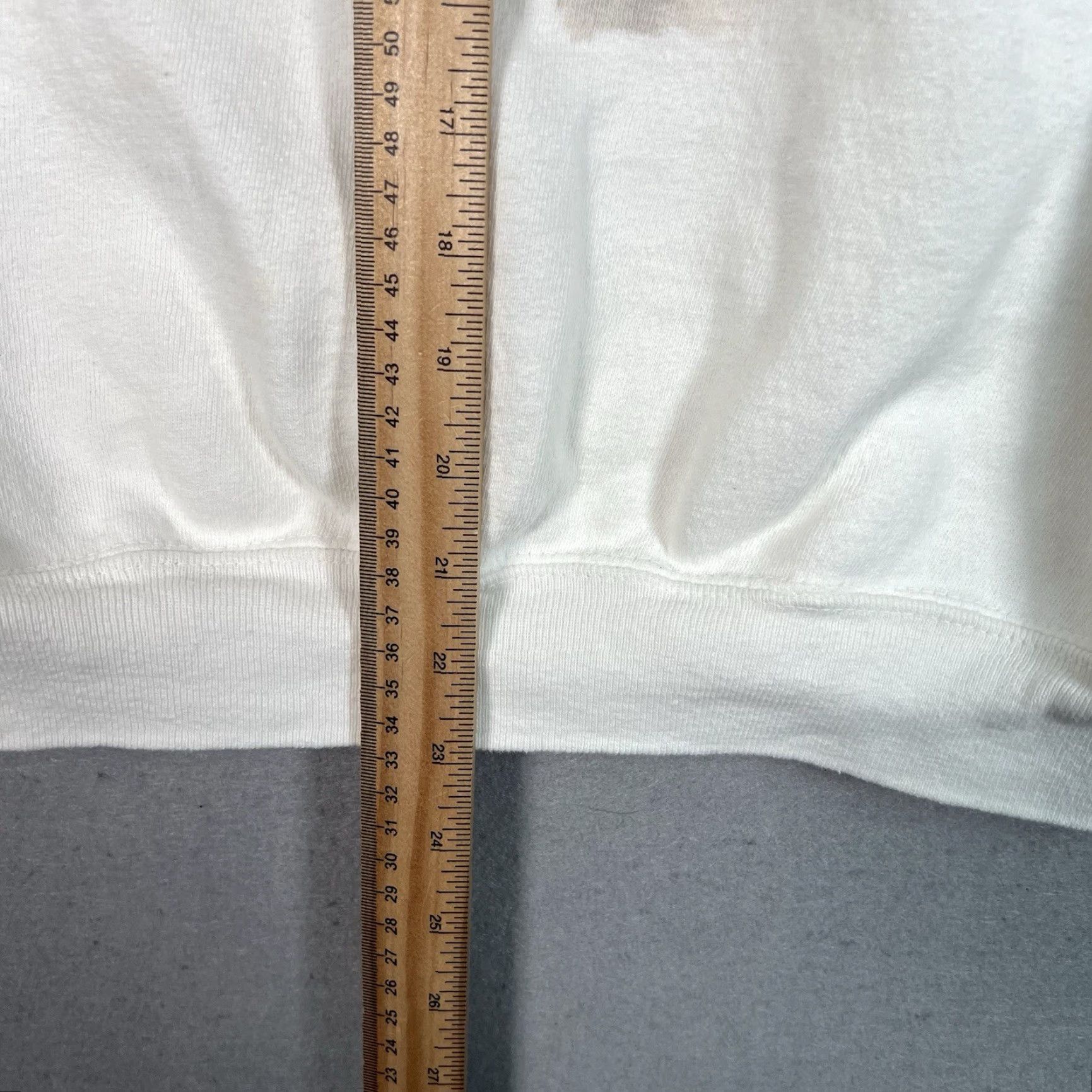 Vintage VINTAGE The Harry Becker Show Sweatshirt Shirt Men Small White Crewneck Sweatshirt Size US S / EU 44-46 / 1 - 3 Thumbnail
