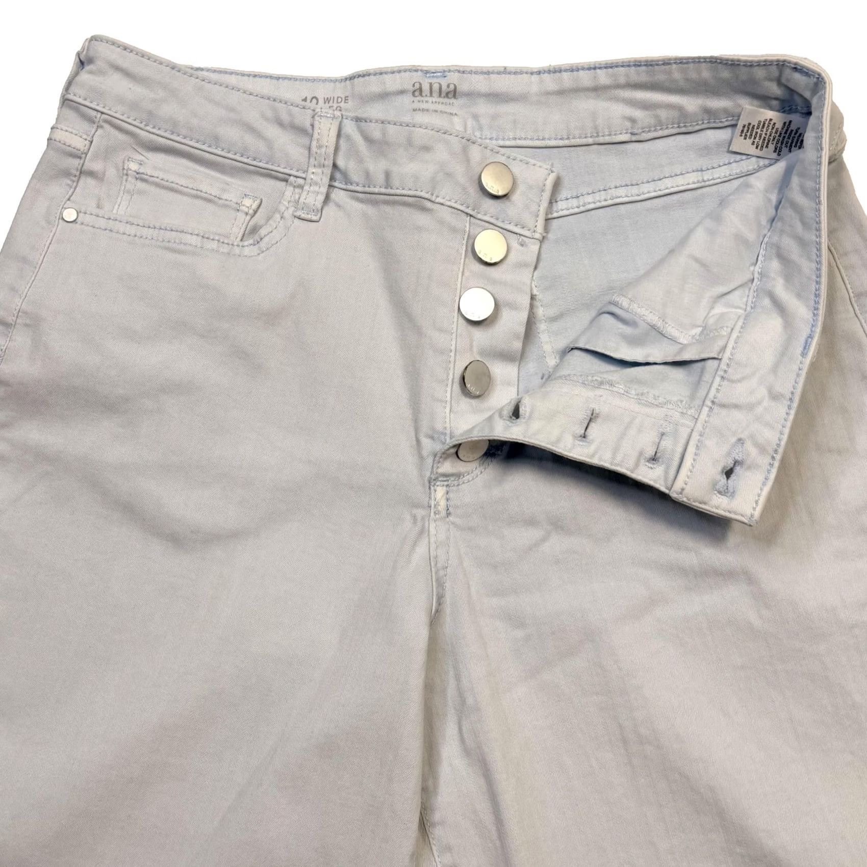 Vintage a.n.a A New Approach Jeans Womens 12 Light Wash Wide Leg Crop High Rise Button Fly Size 34" / US 12 / IT 48 - 3 Thumbnail