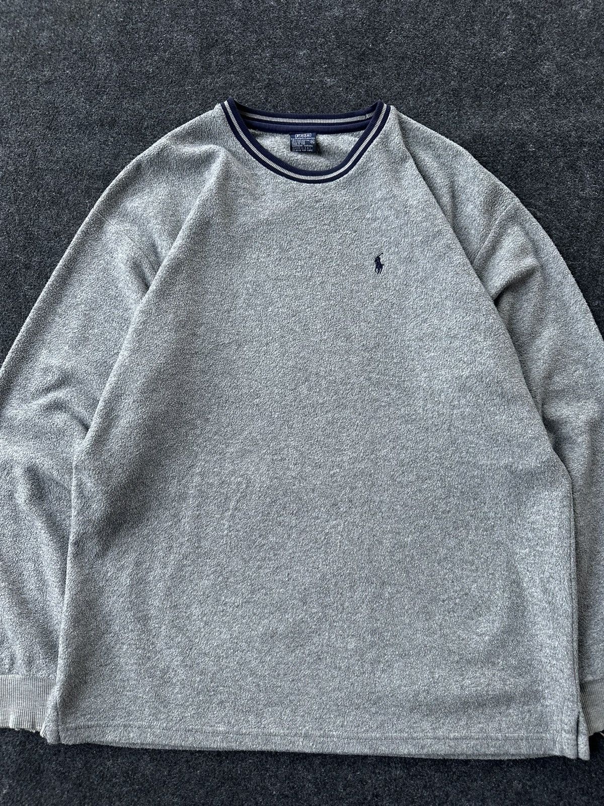 Polo Ralph Lauren 90sPolo Ralph Lauren Distressed Fleece Vintage Crewneck A430 Size US XL / EU 56 / 4 - 2 Thumbnail