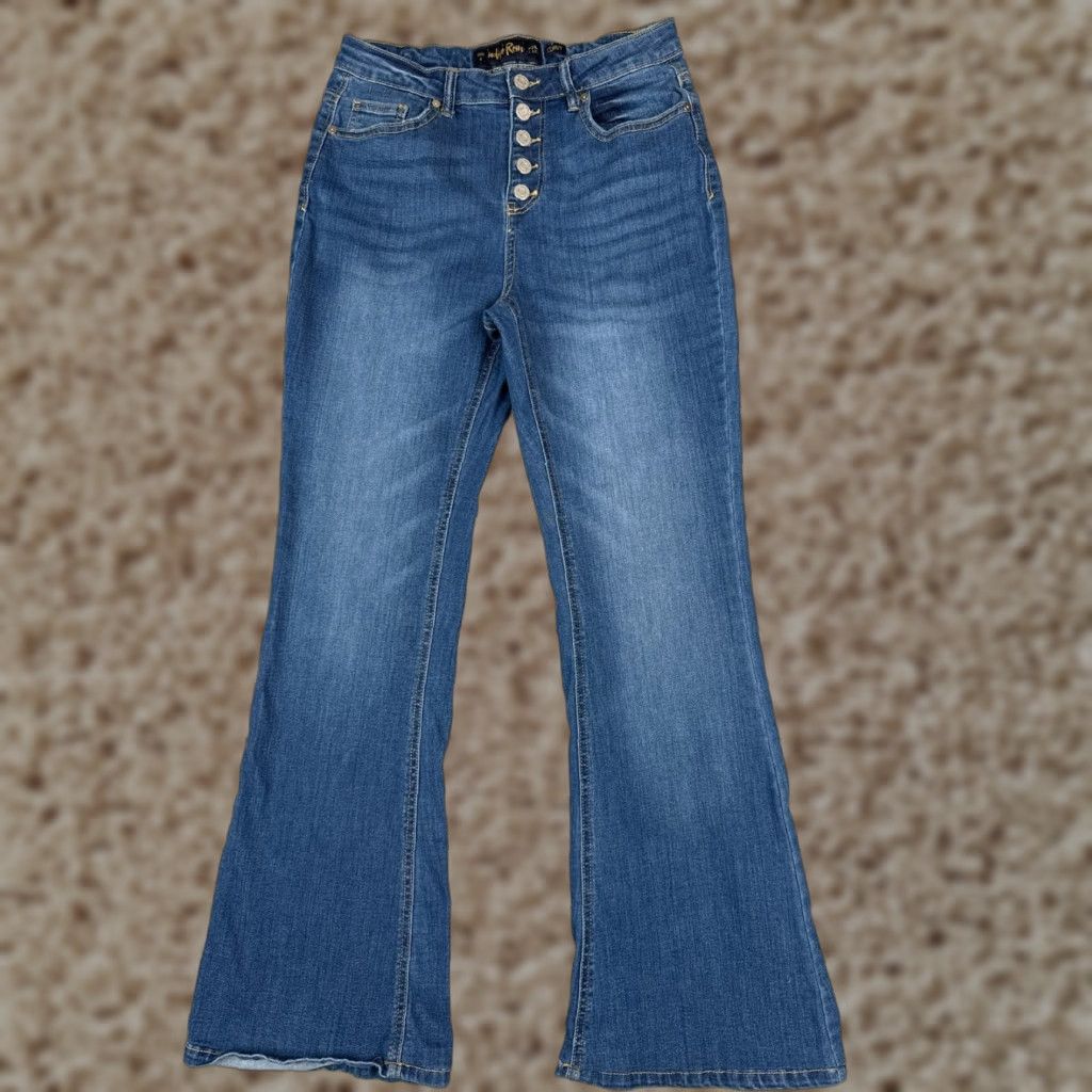 Denime Indigo Rein Jeans Juniors 9 Blue Denim Curvy Flared Button Fly Cotton 27x30 Denim Flared 5-Pocket Womens Jeans 27x30 Blue 27x30 (indigo rein) Size 30" / US 8 / IT 44 - 1 Thumbnail