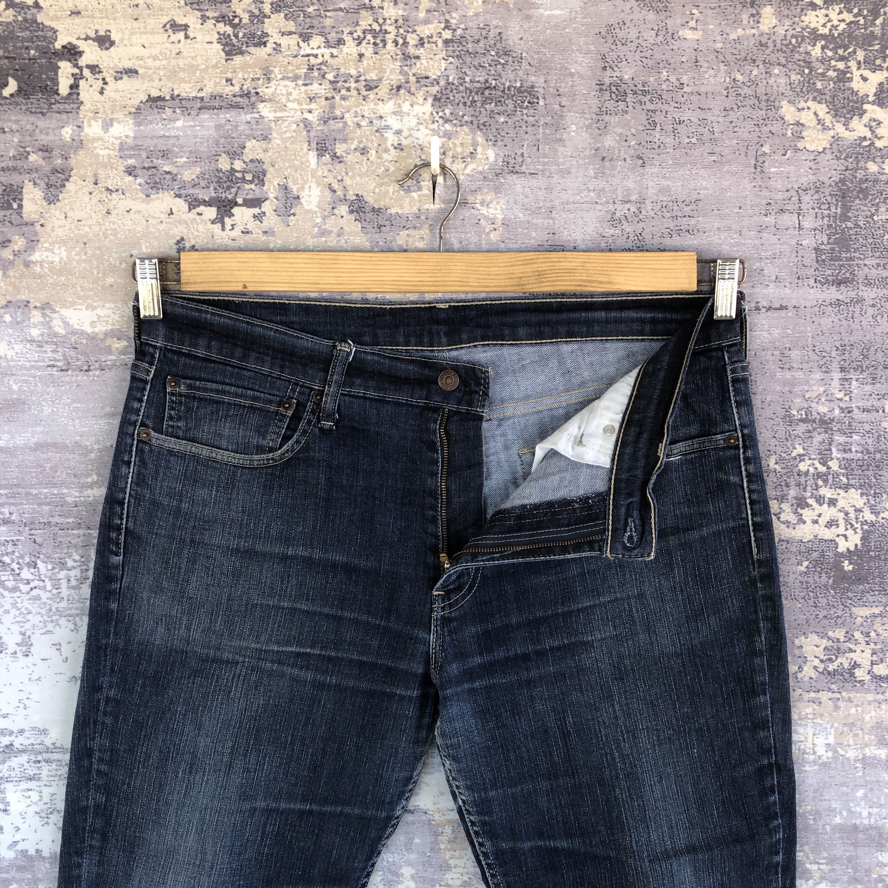 Levi's Vintage Levis 511 Distressed Jeans Levi's Slim Tapered Denim Size US 36 / EU 52 - 6 Thumbnail