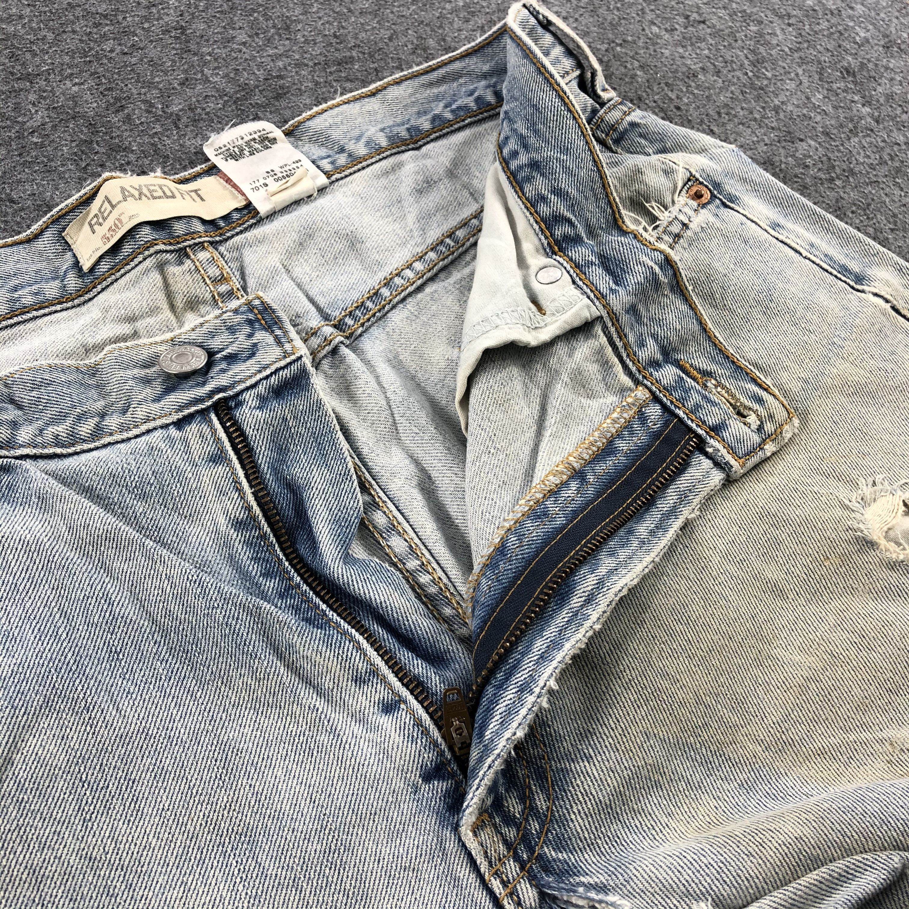 Levi's × Vintage Vintage Light Wash Levis 550 Jeans-JM1758 Size US 35 - 7 Thumbnail