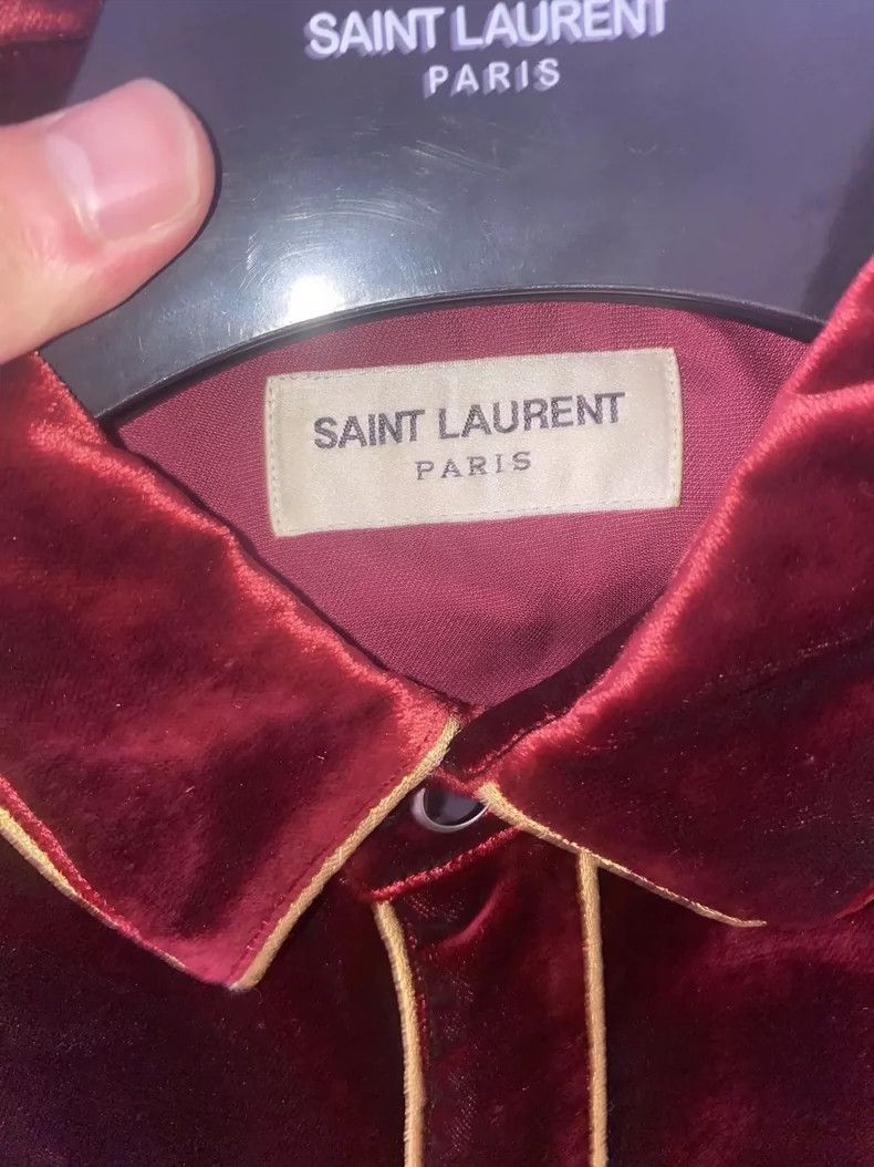 Saint Laurent Paris Saint Laurent Paris 16 FW Red Velvet Gold Thread Court Shi Size US S / EU 44-46 / 1 - 3 Thumbnail