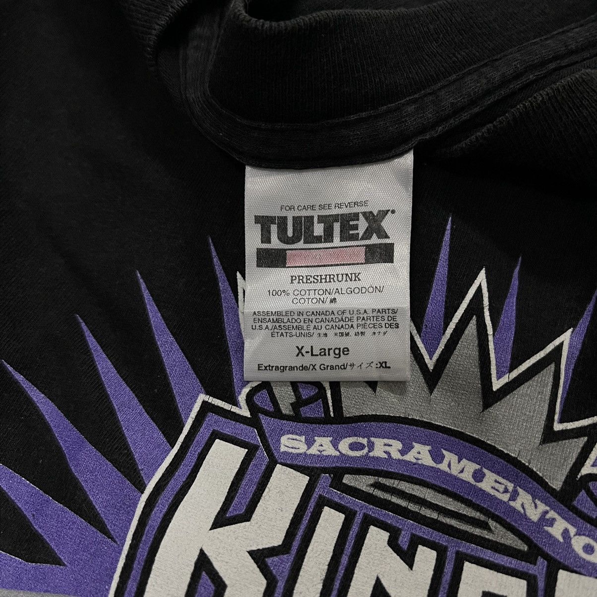 NBA Vintage Sacramento Kings NBA Tshirt Size US XL / EU 56 / 4 - 3 Thumbnail