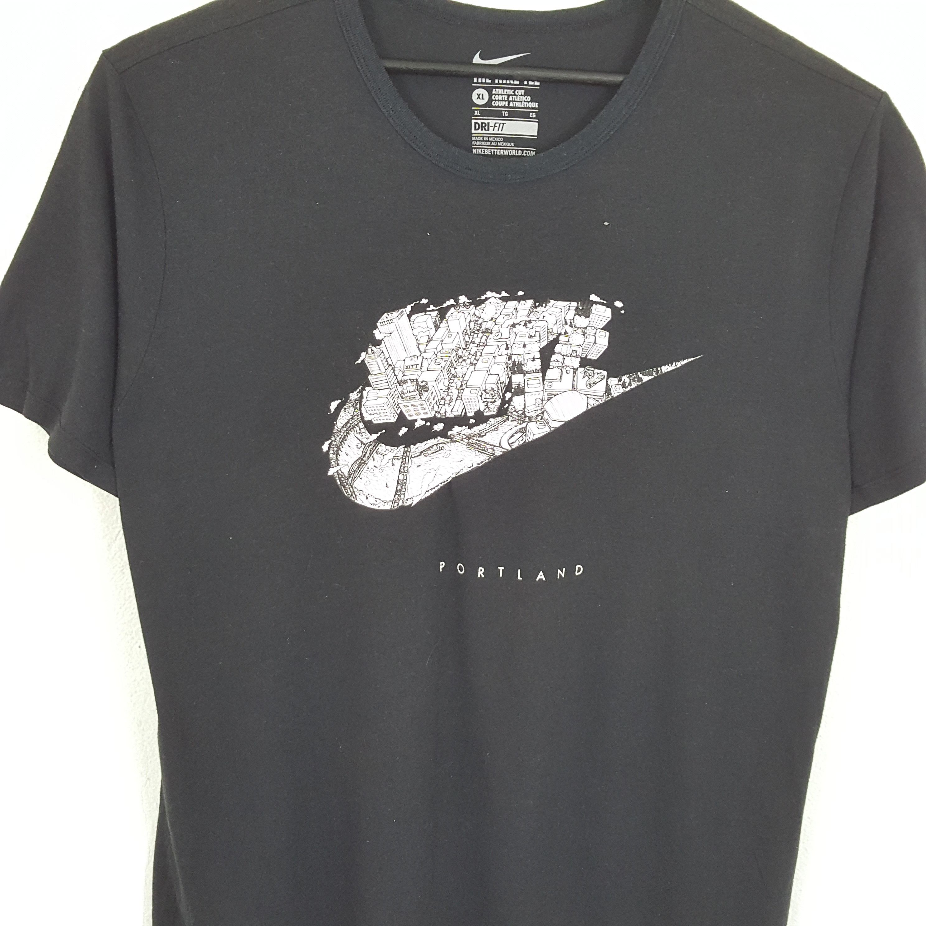 Nike NIKE PORTLAND Center Logo Design Streetwear Tshirt Size US XL / EU 56 / 4 - 2 Thumbnail