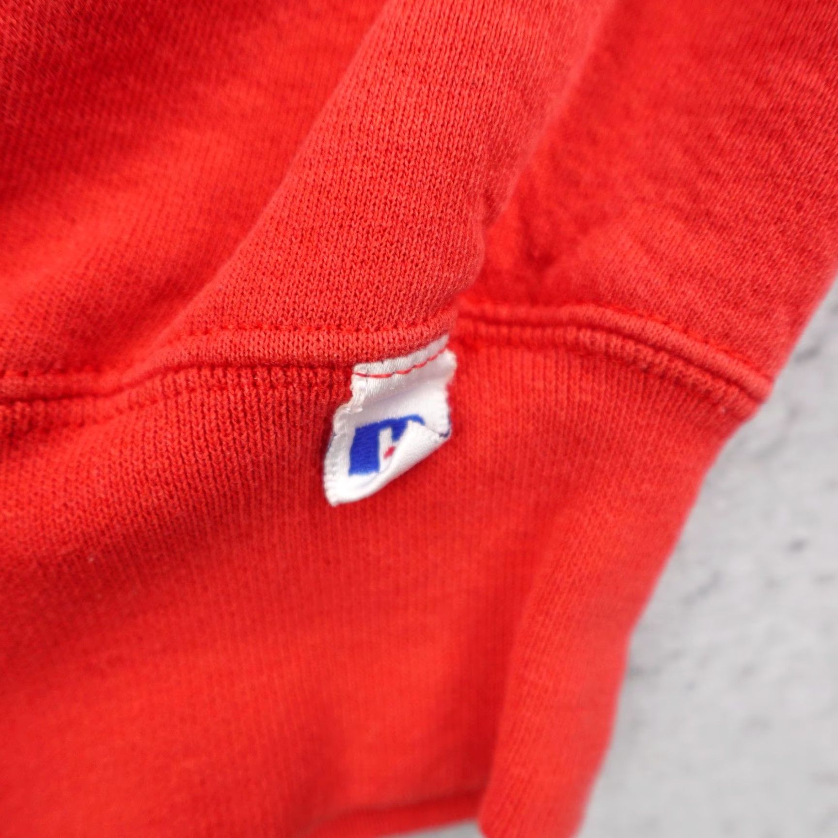 Russell Athletic VINTAGE Russell Athletic Sweatshirt M Red 90s Concours of Elegance Logo Graphic Print Mens Shirt Pullover Fabric Cotton Polyester Fleece Size US M / EU 48-50 / 2 - 6 Thumbnail